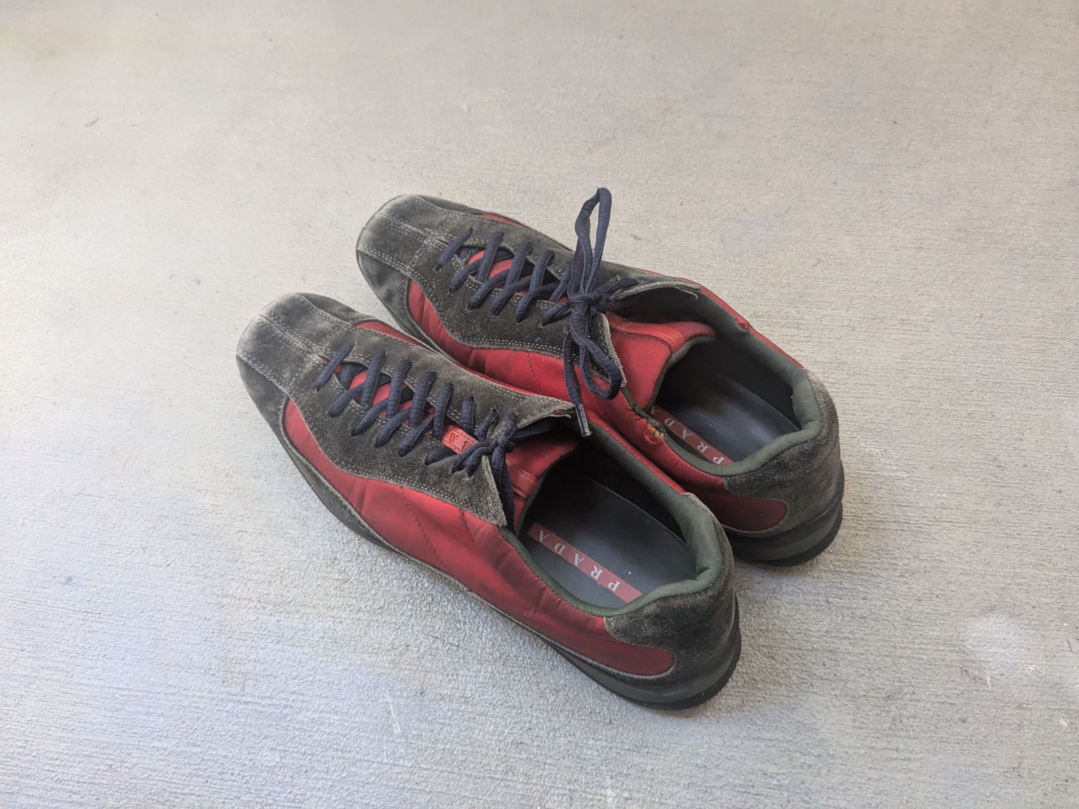 Prada Prada Sneakers Red Navy Blue Suede 10 Low Tops Y2K Red Size US 10 / EU 43 - 16 Thumbnail