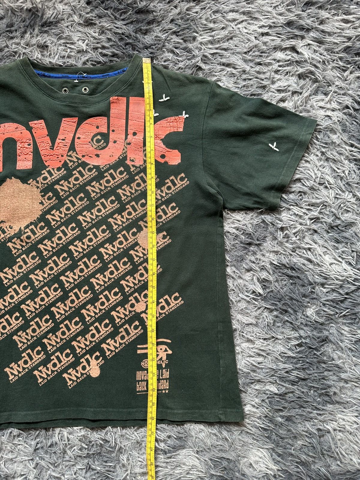 Japanese Brand 2000's Velvet Dog by Novadelic archival tee Size US M / EU 48-50 / 2 - 12 Thumbnail