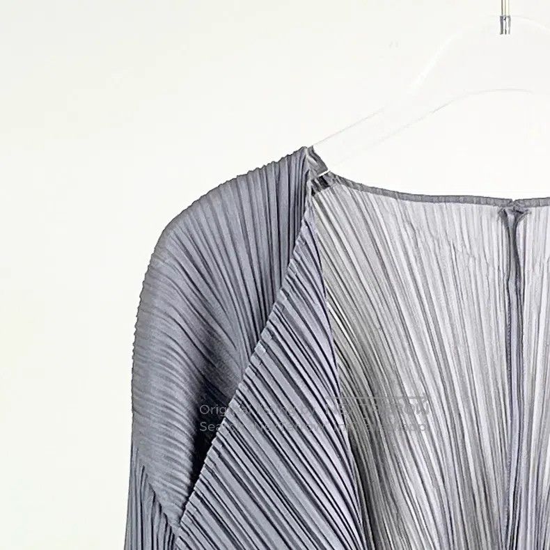 Issey Miyake Issey Miyake Gray Coat Size L / US 10 / IT 46 - 3 Thumbnail