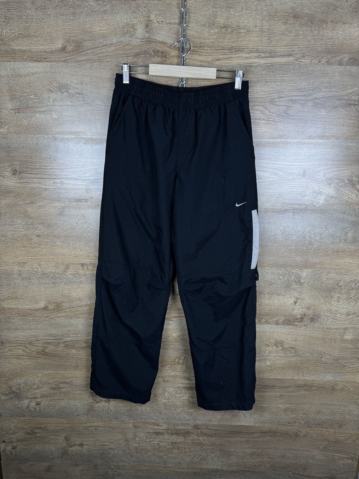 Nike Mens Vintage Nike Cargo drill pants sweatpants y2k swoosh Size US 30 / EU 46 - 1 Thumbnail
