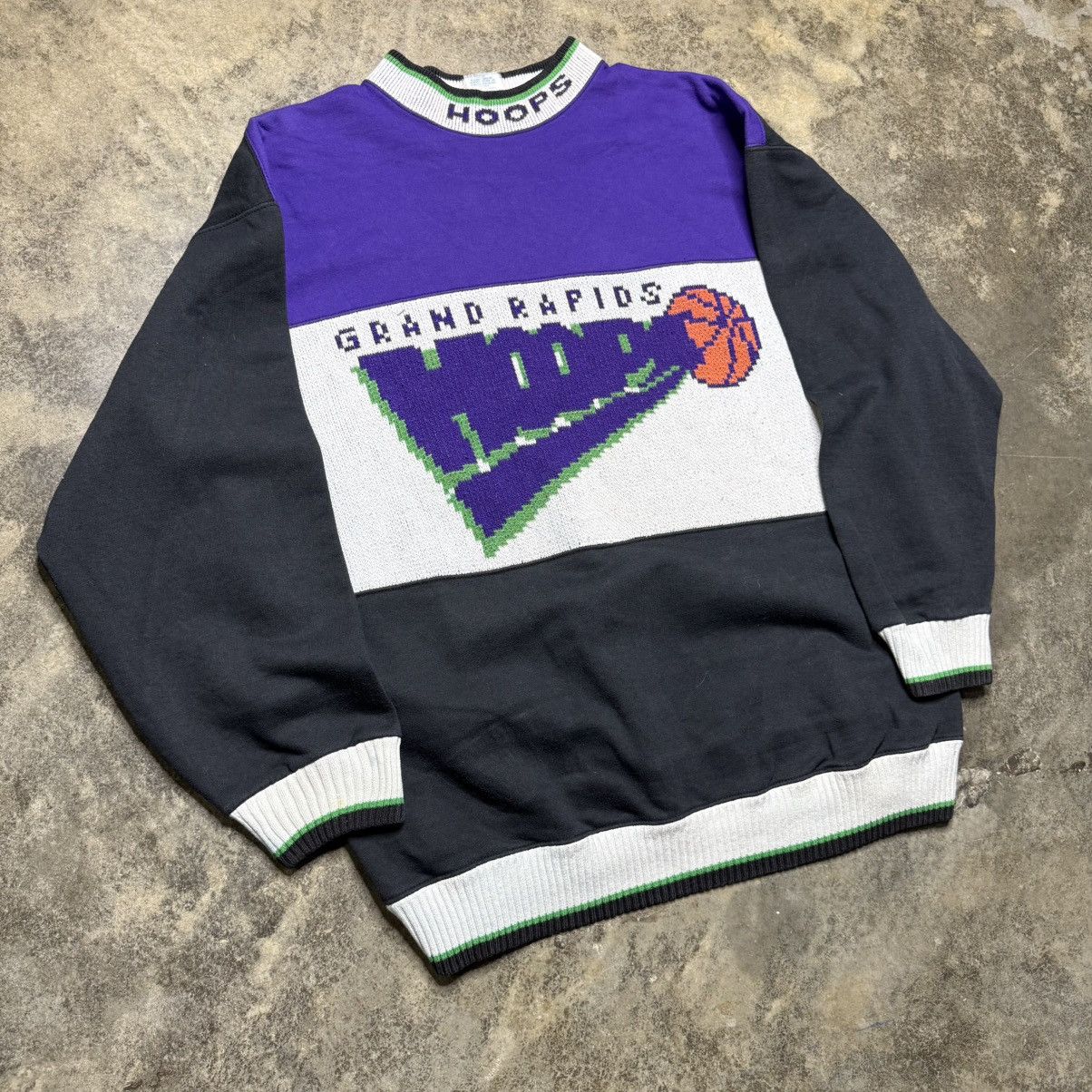 Vintage vintage grand rapids hoops baggy basketball tshirt Size US L / EU 52-54 / 3 - 2 Thumbnail