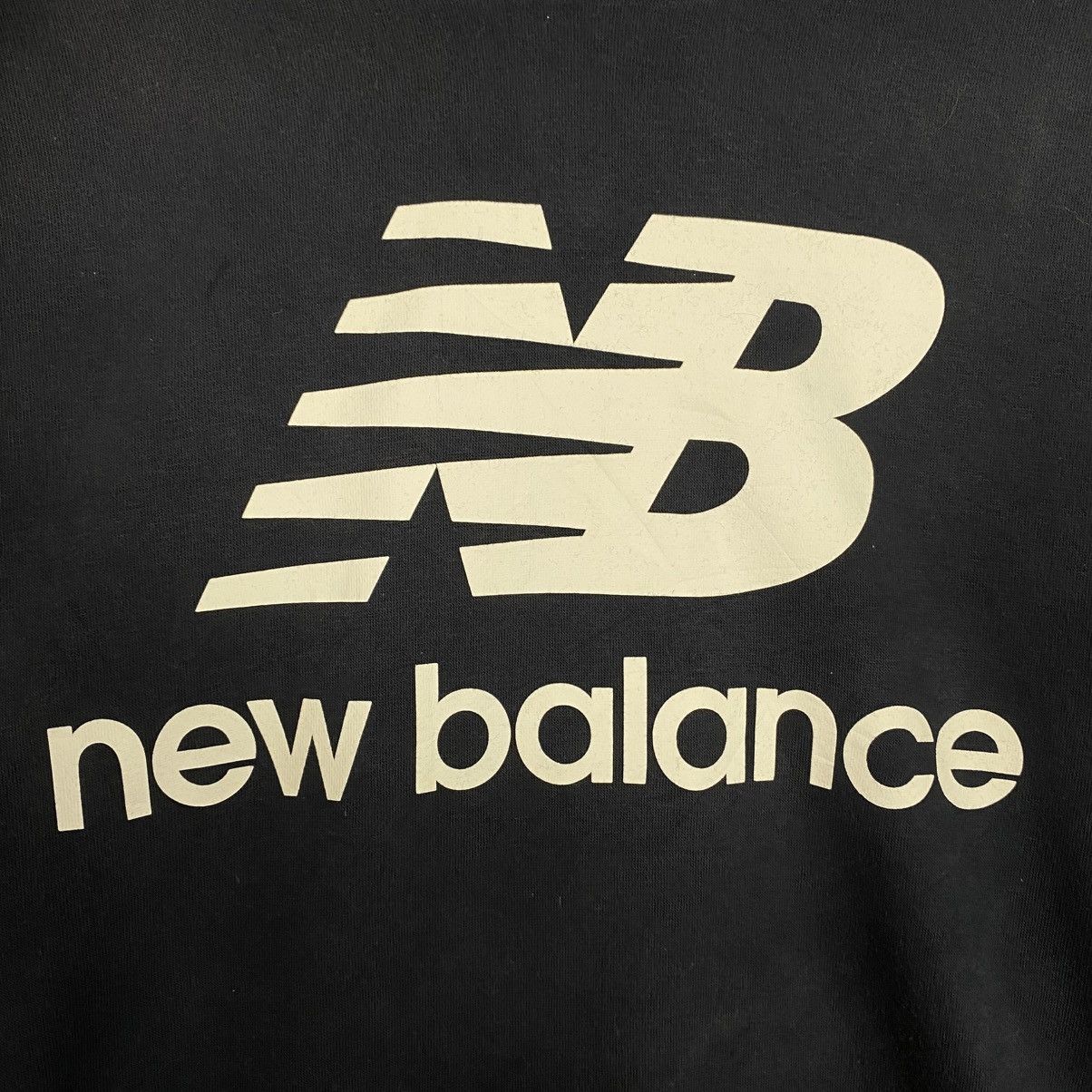 Japanese Brand Vintage Hoodie Pull Over New Balance Big Logo Over Print Size US L / EU 52-54 / 3 - 15 Thumbnail