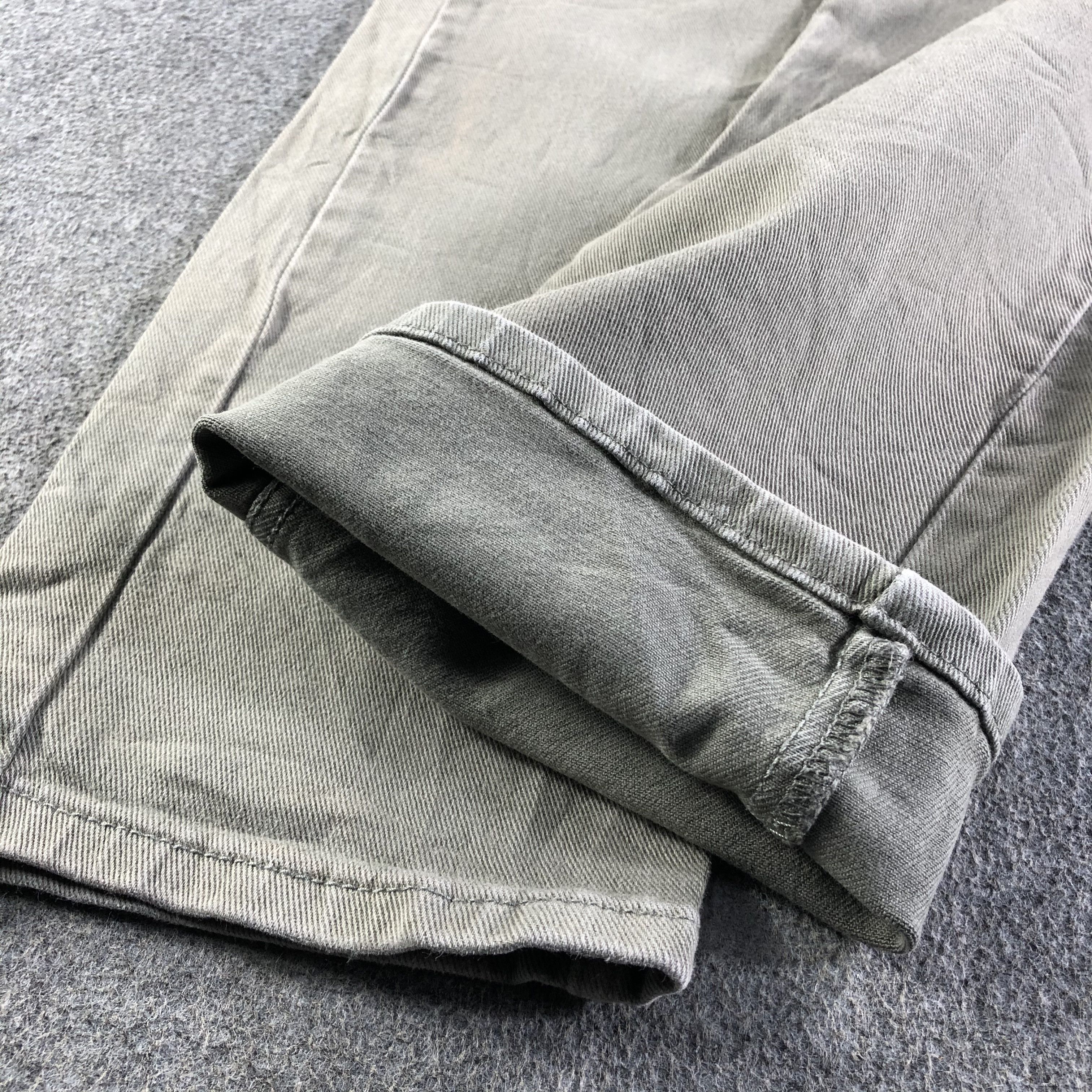 Levi's Vintage Levis 514 Jeans-J4243 Size US 33 - 6 Thumbnail