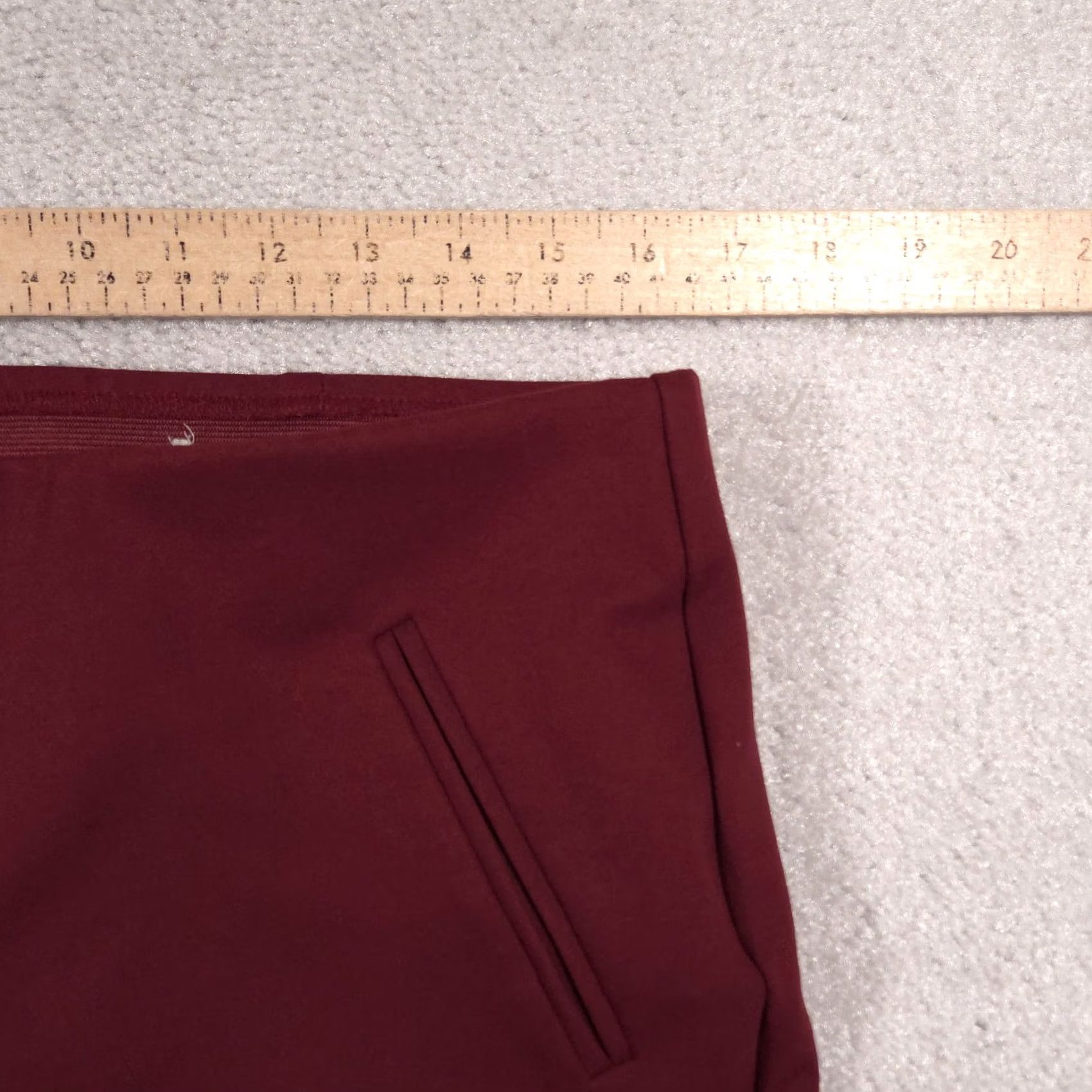 Vintage Chico's Pants Women's 12 Red Stretch Pull On Ankle Career Cropped Office Pants Size 34" / US 12 / IT 48 - 7 Thumbnail