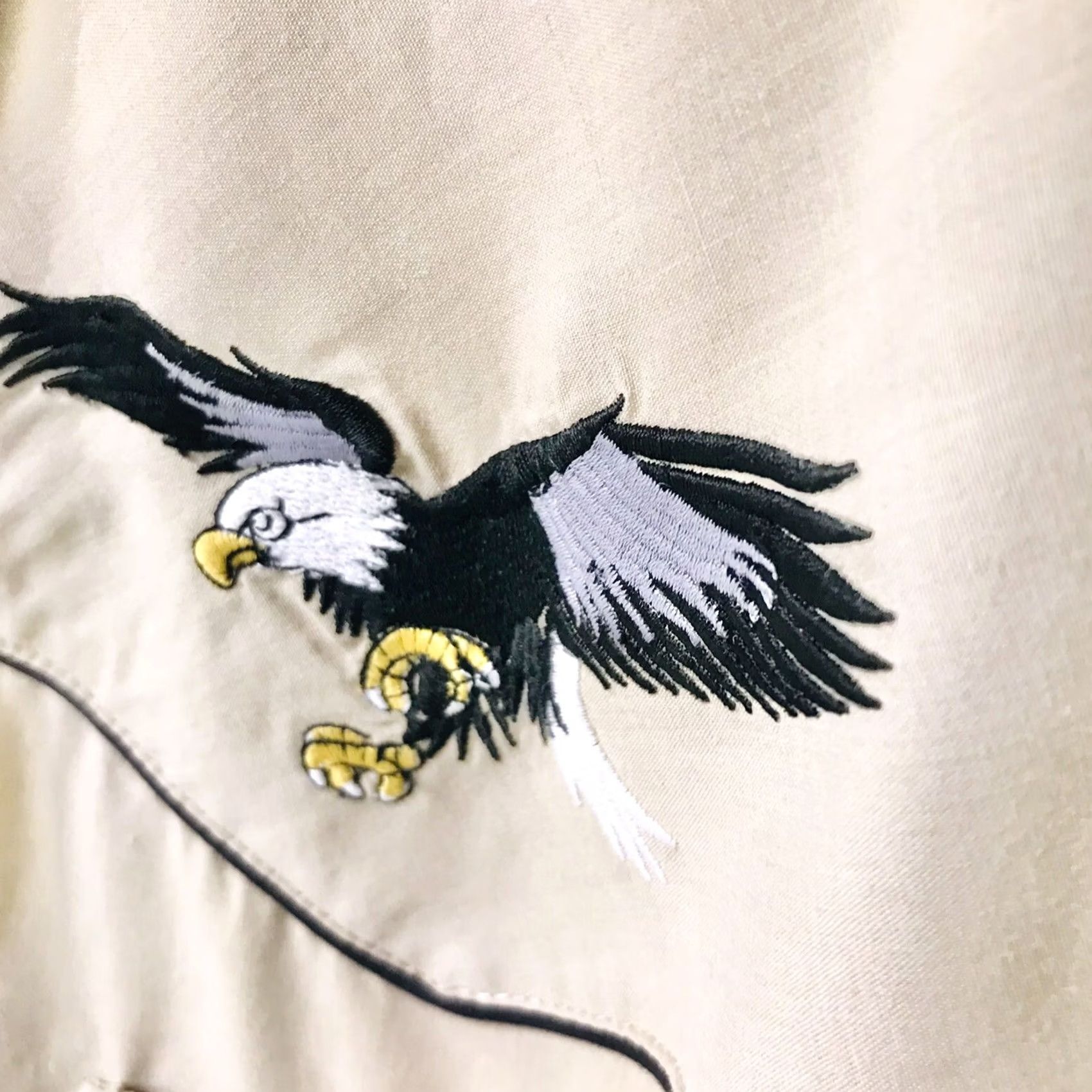 Vintage VINTAGE Ely Cattleman Diamond Western Shirt Men 2XL Beige Short Sleeve Embroidered Eagles Button-Up Surfaced Pearl Snap Cowboy Size US XXL / EU 58 / 5 - 3 Thumbnail