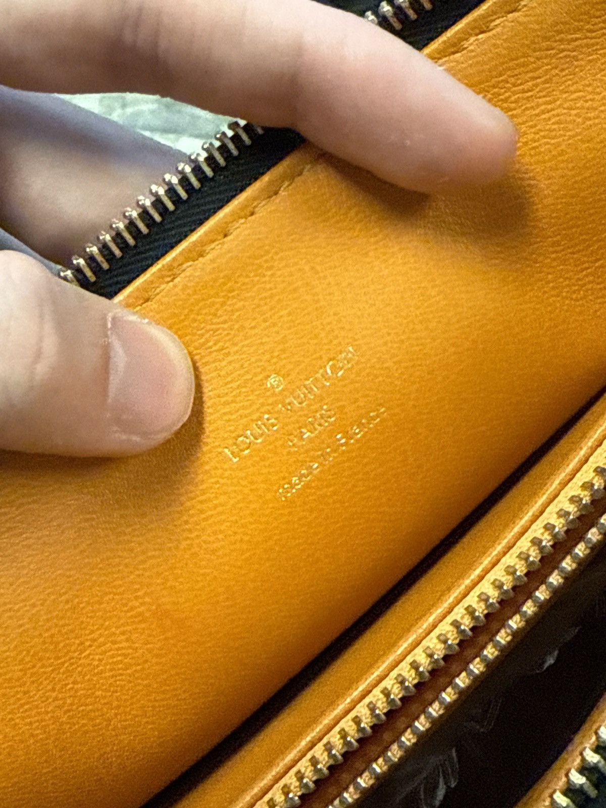 Louis Vuitton Louis Vuitton Coussin MM Purse Black Monogram $5500 Retail Size ONE SIZE - 25 Thumbnail