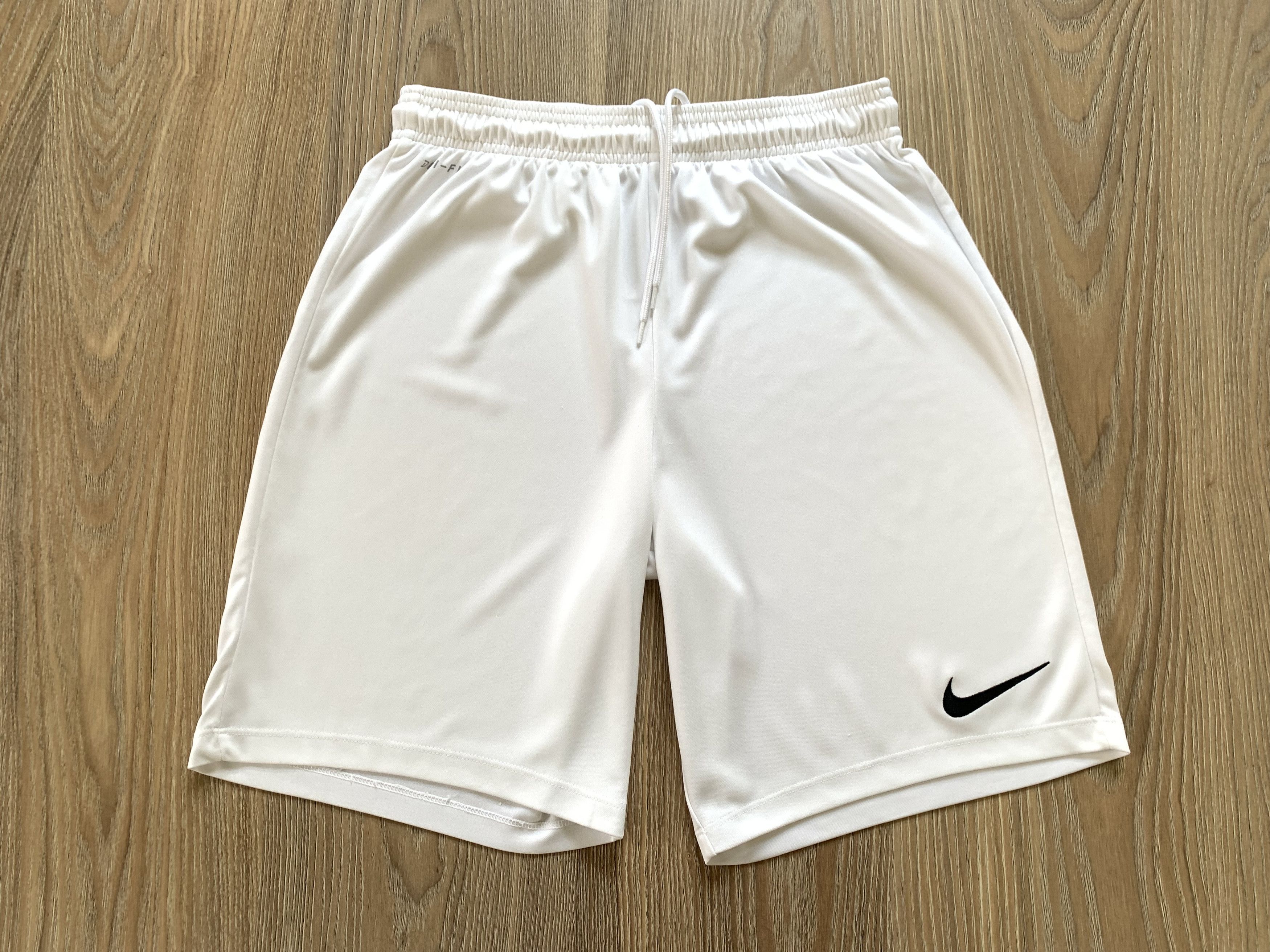 Nike Nike Dri Fit White Training Shorts Size US 32 / EU 48 - 2 Thumbnail