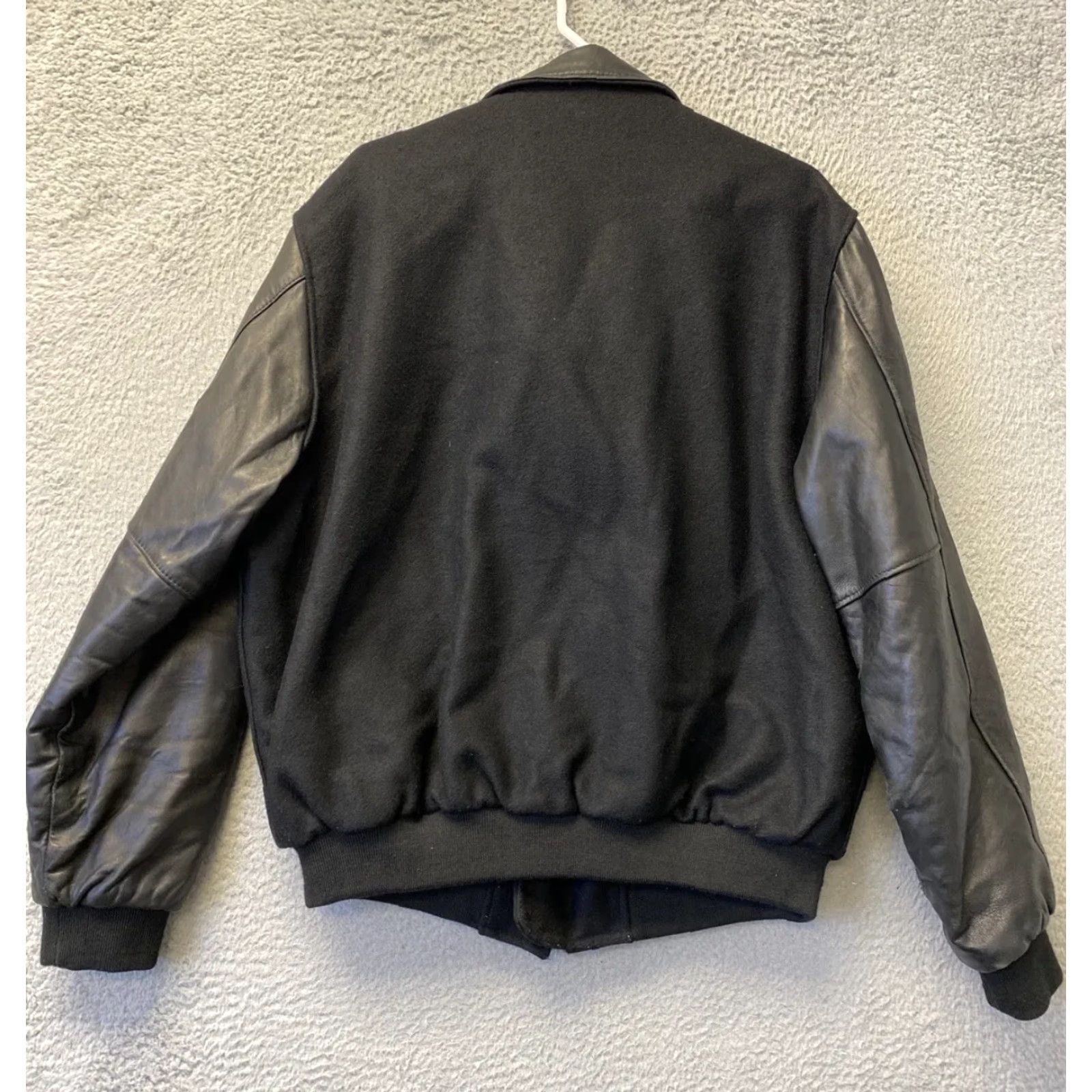 Holloway VINTAGE Holloway Varsity Jacket Mens Large Black Faux Leather 90s Size US L / EU 52-54 / 3 - 7 Thumbnail