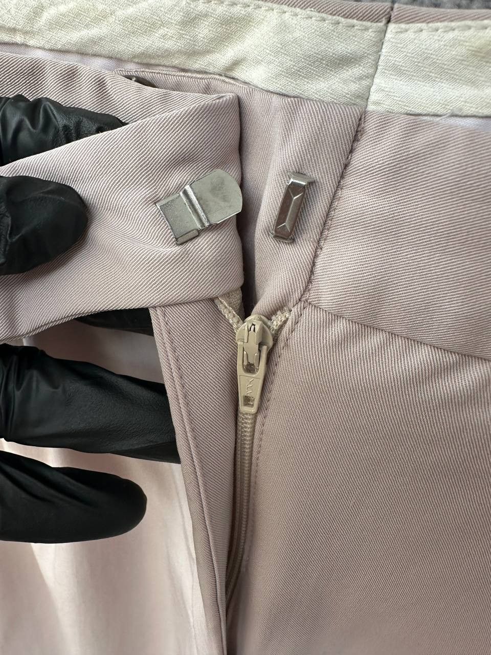 Salvatore Ferragamo RRP 800€ Salvatore Ferragamo Wool Tailored Trousers Taupe Size 28" / US 6 / IT 42 - 14 Thumbnail