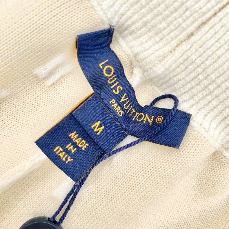 Louis Vuitton Louis Vuitton size m Wool/polyester 23ss monogram logo embr Size US 28 / EU 44 - 4 Thumbnail