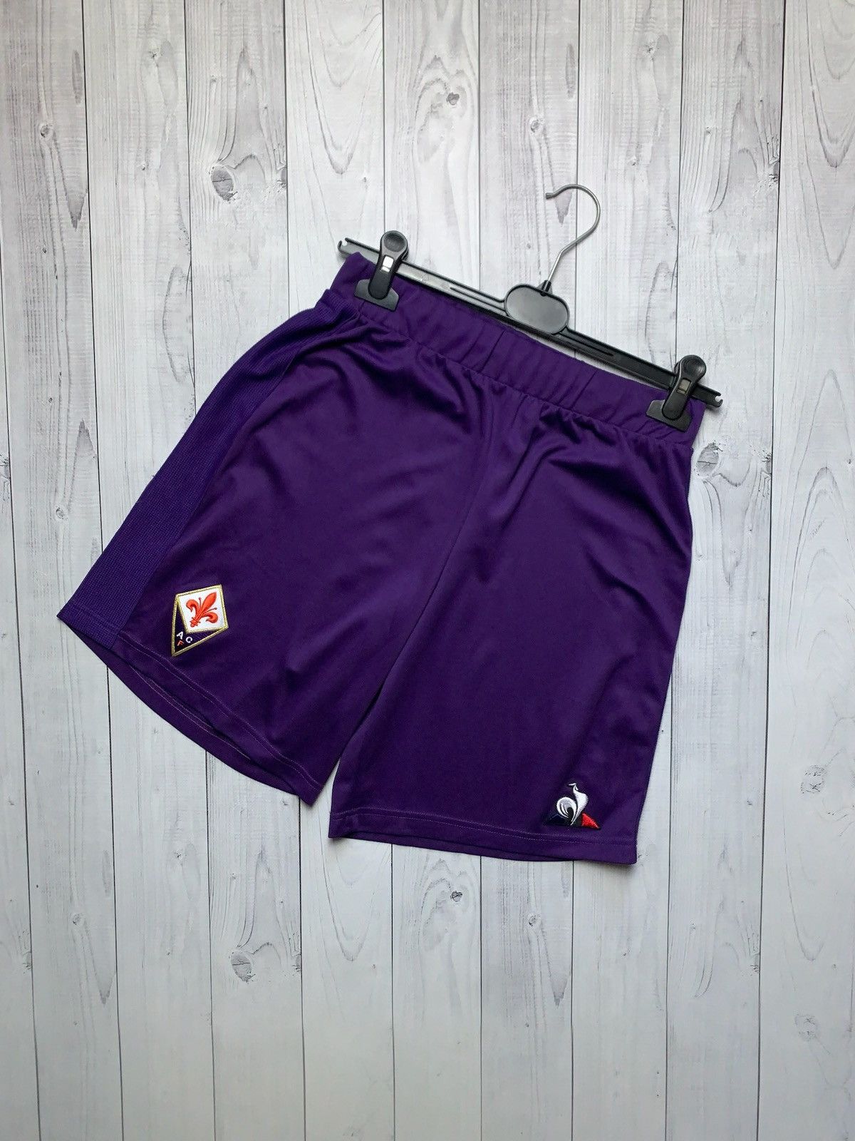 Vintage Vintage Fiorentina soccer shorts size M purple Size US 32 / EU 48 - 1 Thumbnail