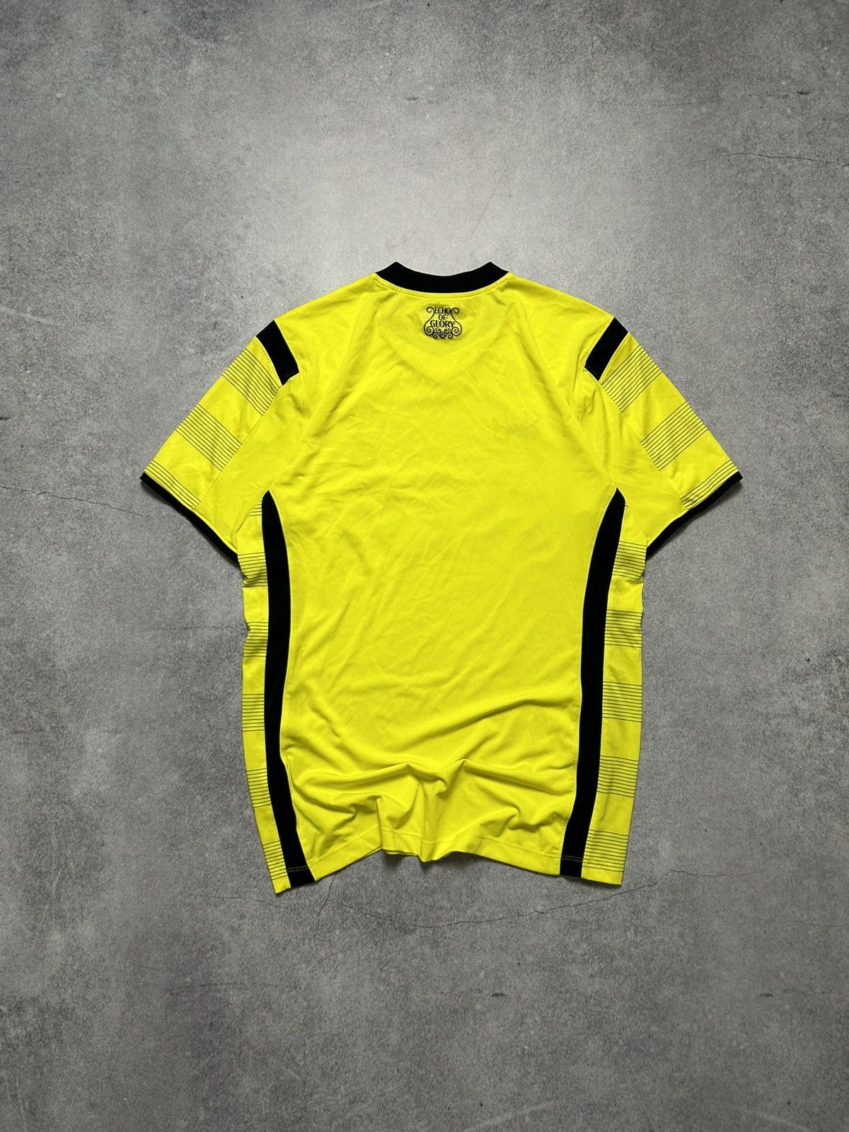 Under Armour TOTTENHAM HOTSPUR 2014 2015 THIRD SHIRT FOOTBALL UNDER ARMOR Size US M / EU 48-50 / 2 - 4 Thumbnail