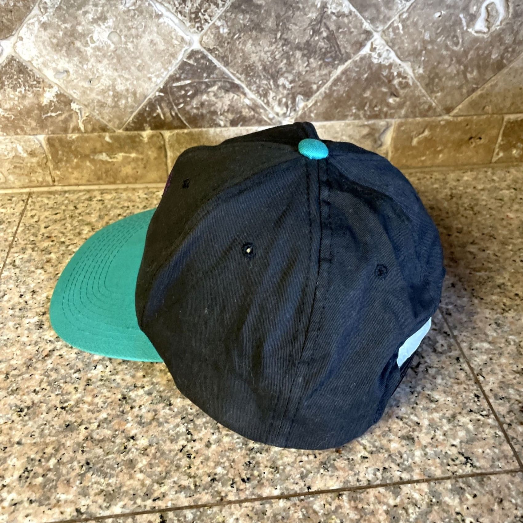 Vintage VINTAGE Coca-Cola Sports SnapBack Cap Hat Men One Size Black Green 90s Soccer Basketball Snapback Adjustable Summer Spring Hats Size ONE SIZE - 2 Thumbnail