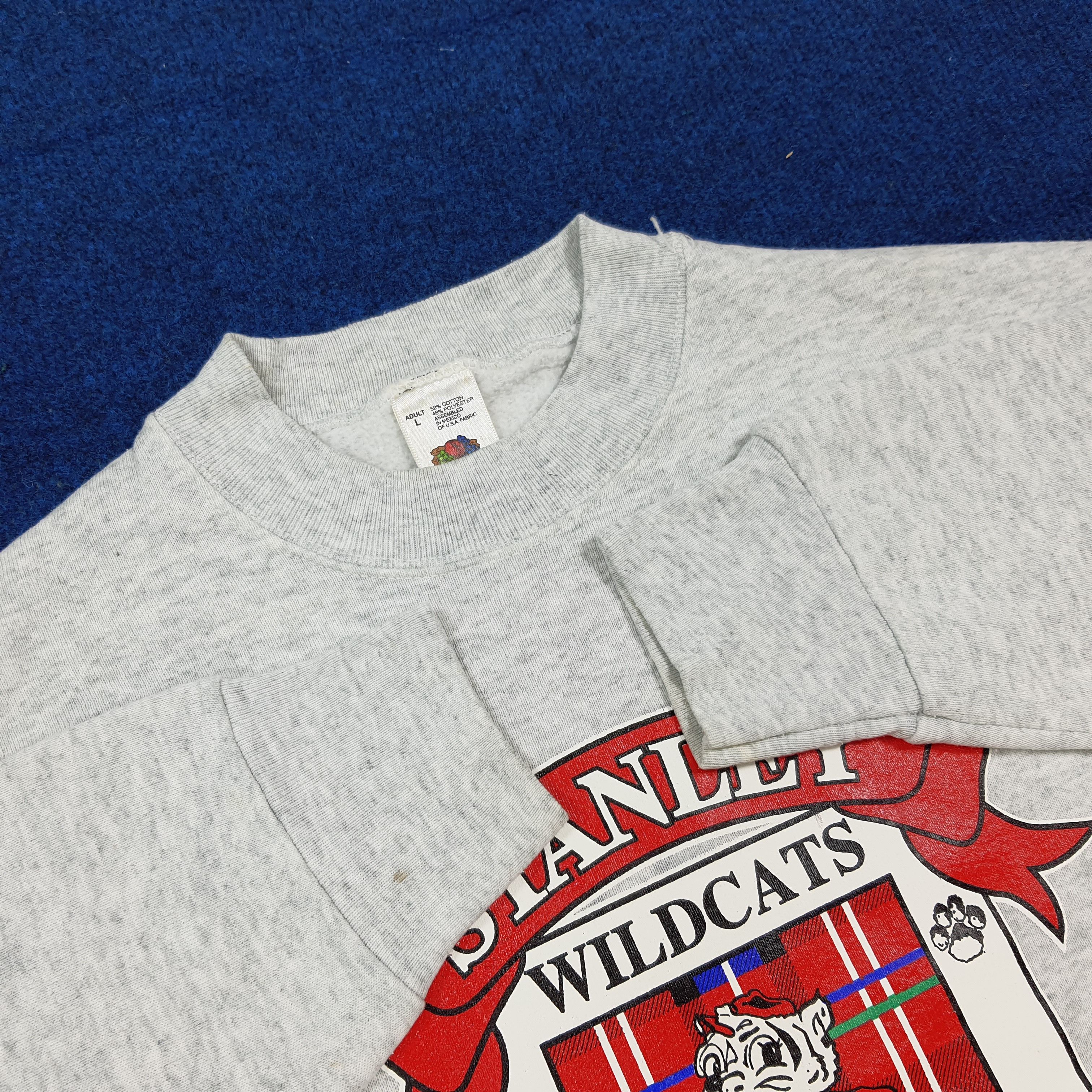 Fruit Of The Loom Vintage Stanley Wildcats Sweatshirt Graphic Pullover C290N8 Size US M / EU 48-50 / 2 - 4 Thumbnail