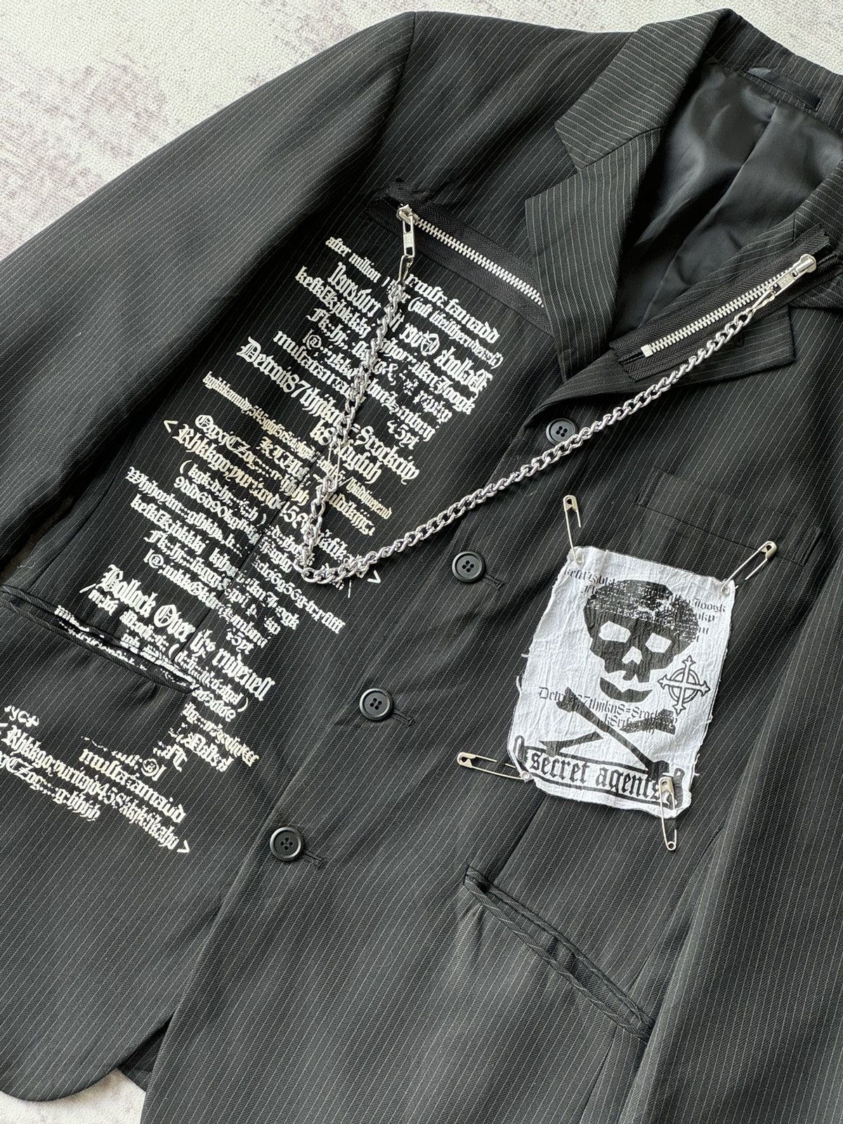 Japanese Brand Secret Agent Punk Chains Pins Riot Poem Blazer Jacket Size US M / EU 48-50 / 2 - 5 Thumbnail