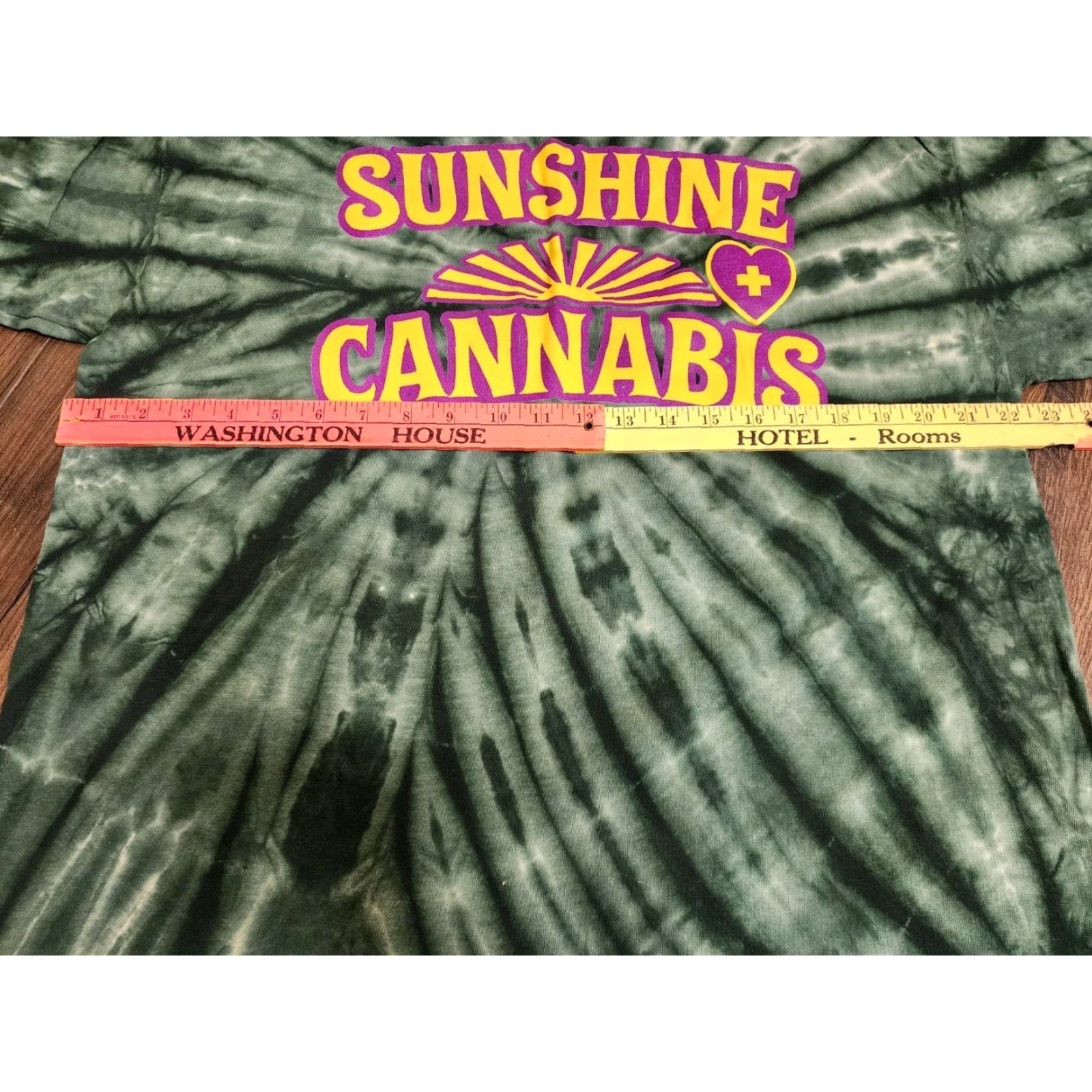 Gildan Vintage Gildan Sunshine Cannabis Regulate Florida Tie Dye T-Shirt Men XL Green Funny Size US XL / EU 56 / 4 - 4 Thumbnail