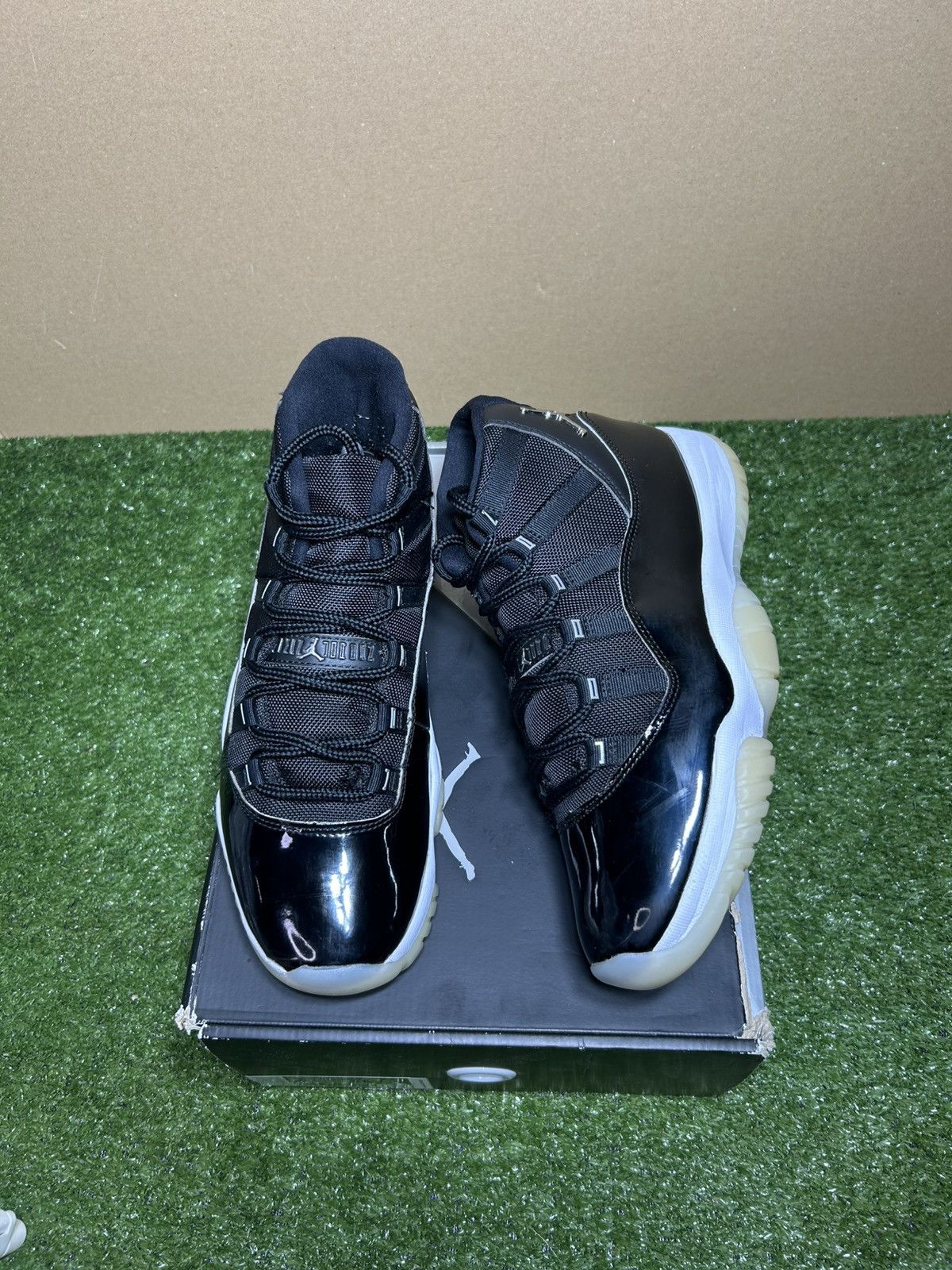 Jordan Brand Jordan 11 jubilee Size US 10.5 / EU 43-44 - 1 Thumbnail