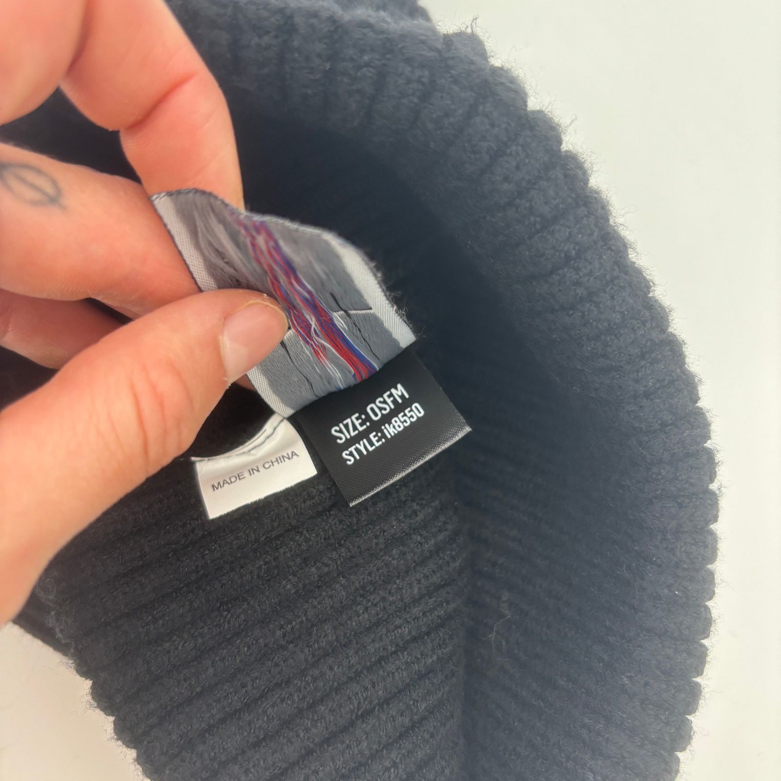 Warner Bros The Last of Us WB100 HBO Exclusive Promo Beanie Pedro Pascal Size ONE SIZE - 9 Thumbnail