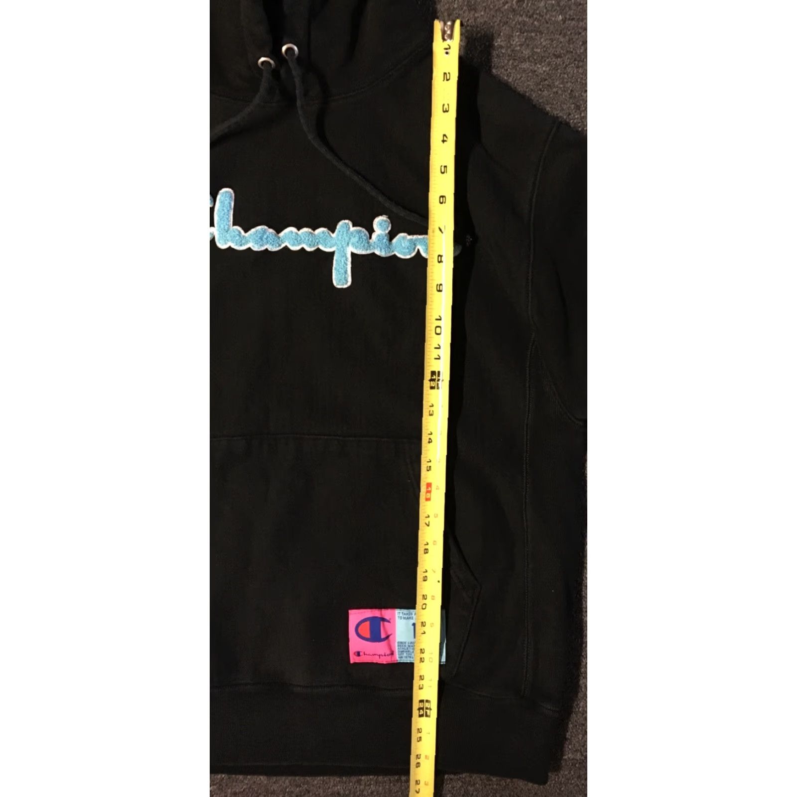 Champion VINTAGE Champion Reverse Weave Chenille Spellout Hoodie M Hip Hop Track Gym USA Black 90s Mens Size US M / EU 48-50 / 2 - 8 Thumbnail