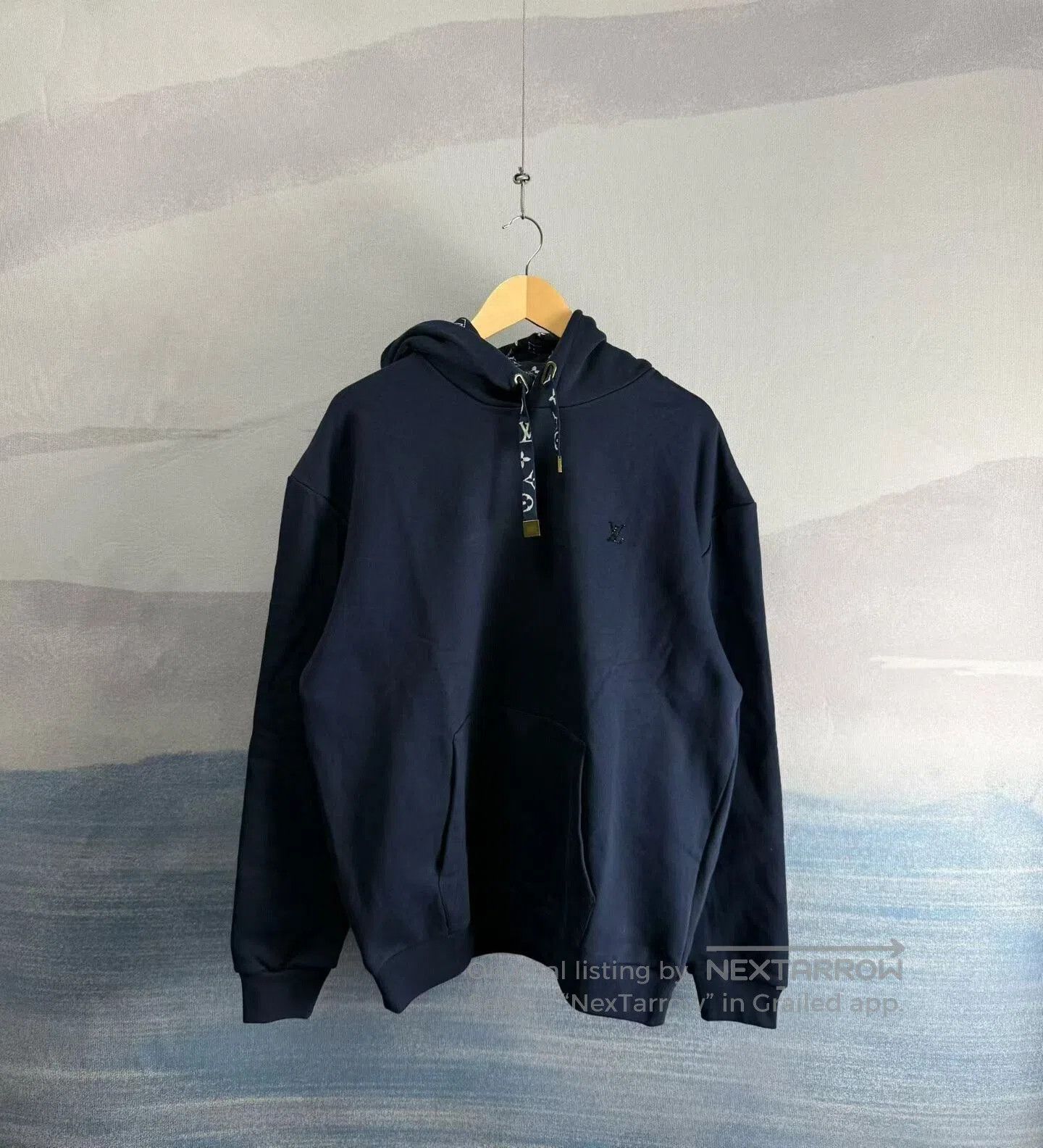 Louis Vuitton louis vuitton navy blue drawstring hoodie. Size XL / US 12-14 / IT 48-50 - 1 Thumbnail
