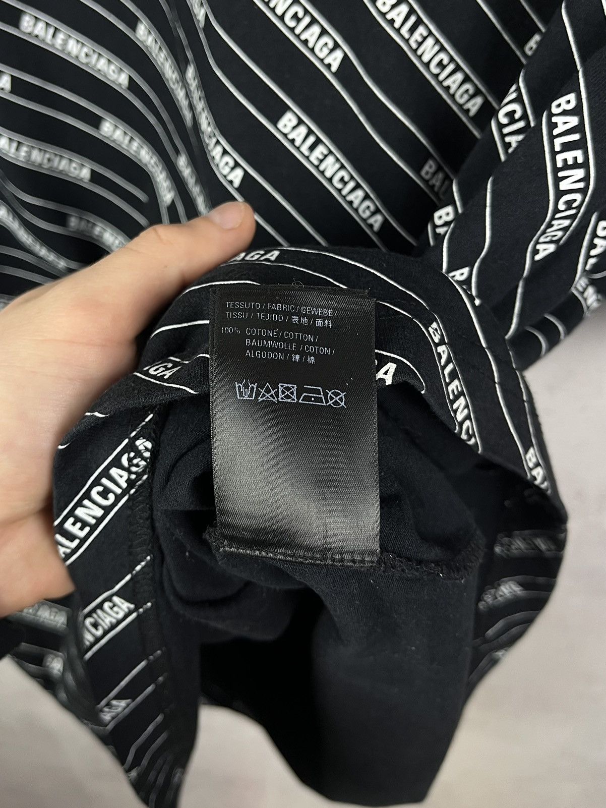 Balenciaga Balenciaga All Over Print Oversized T-shirt Rare Hype Y2K Size US M / EU 48-50 / 2 - 9 Thumbnail