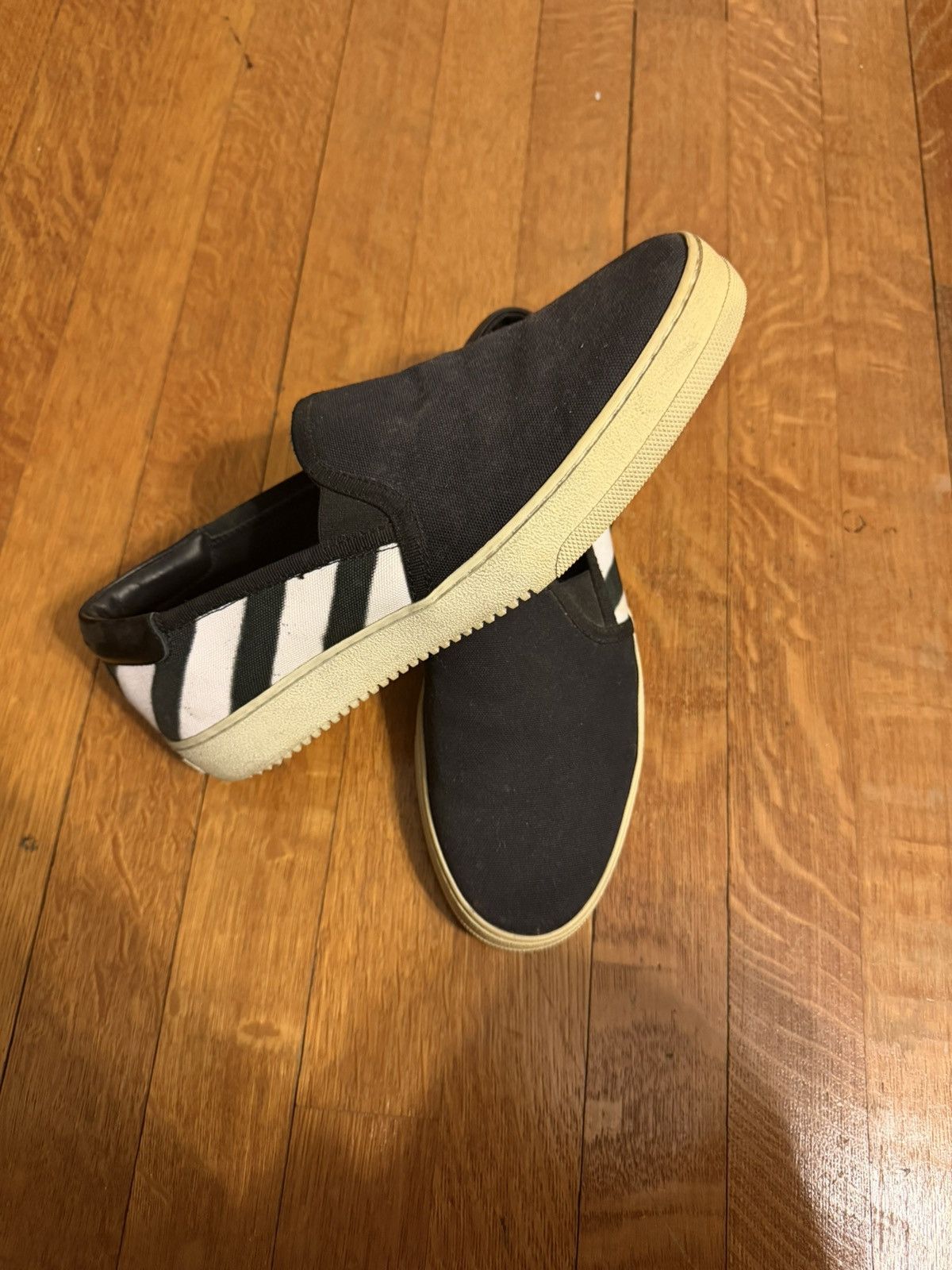 Off-White Off-White Canvas Slip On Size US 6 / EU 39 - 1 Thumbnail