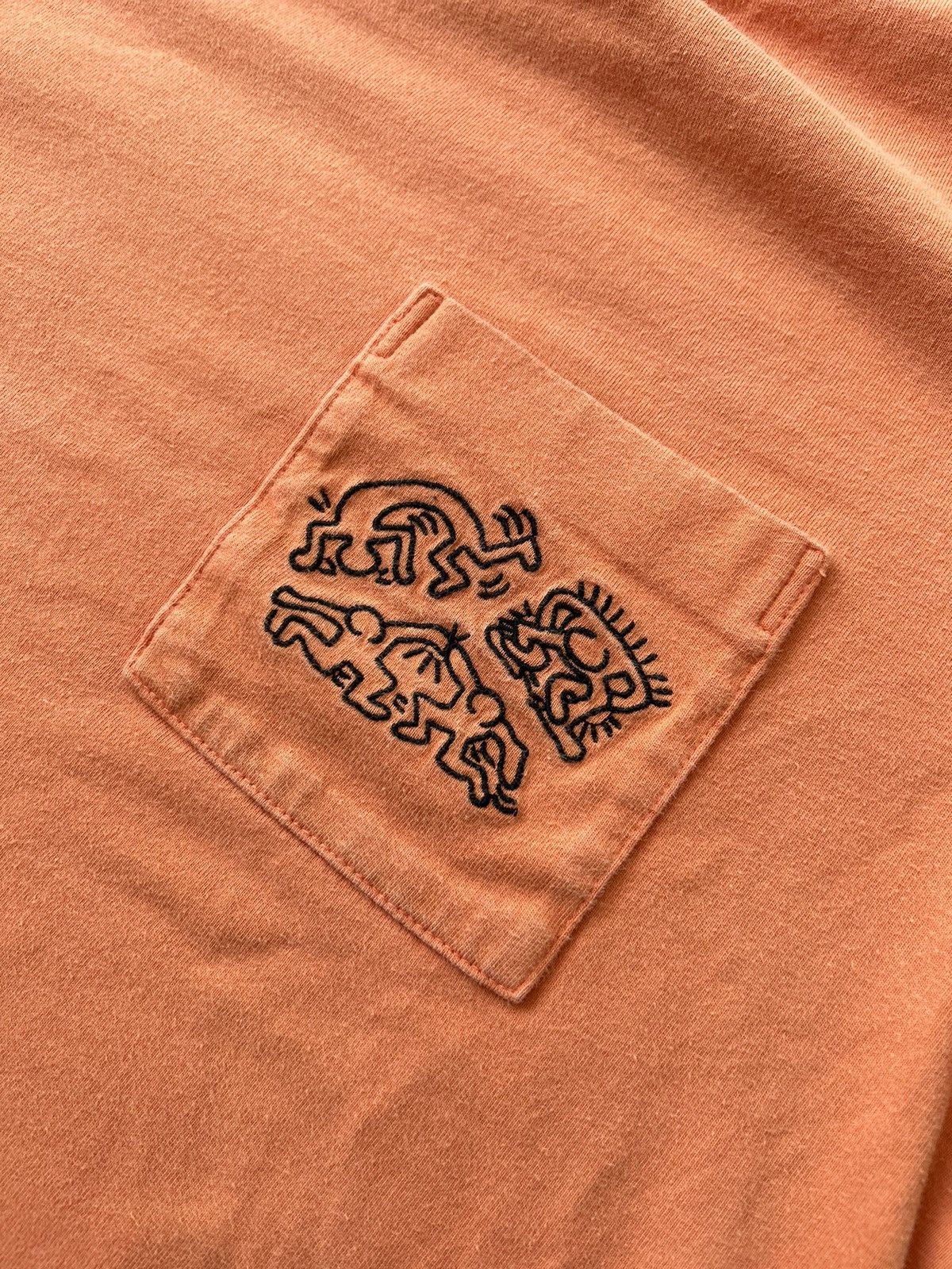 Keith Haring × Uniqlo Uniqlo x Keith Haring Pocket Tee Size US M / EU 48-50 / 2 - 6 Thumbnail