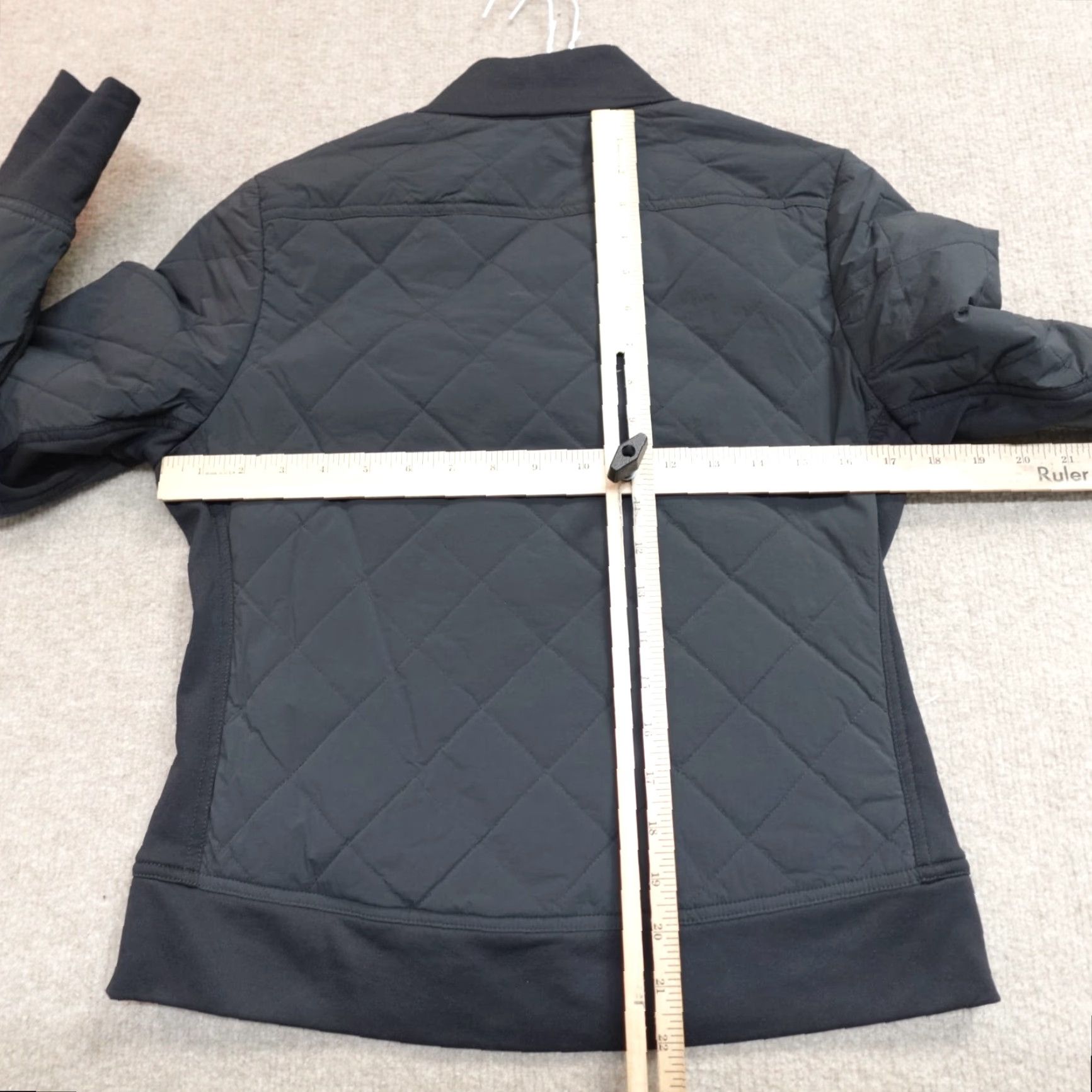 Vintage VINTAGE Mountain Standard Womens Jacket S Black Full Zip Bomber Quilted Down Size S / US 4 / IT 40 - 4 Thumbnail
