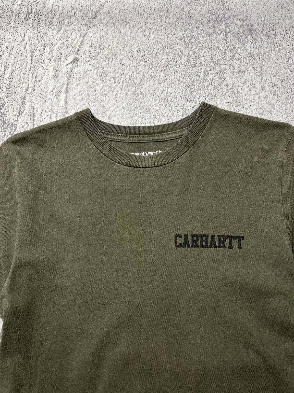 Carhartt Vintage Carhartt Distressed T-shirts Streetwear Y2K Size US S / EU 44-46 / 1 - 5 Thumbnail