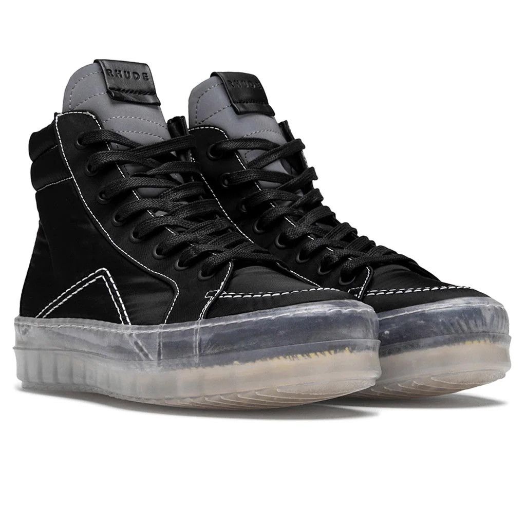 V1 Black Hi Translucent Sole