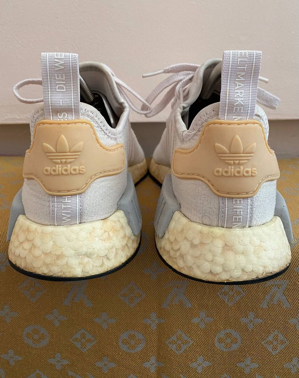 Adidas 📌 Vintage adidas sneakers NMD R1 Size US 5.5 / EU 38 - 7 Thumbnail