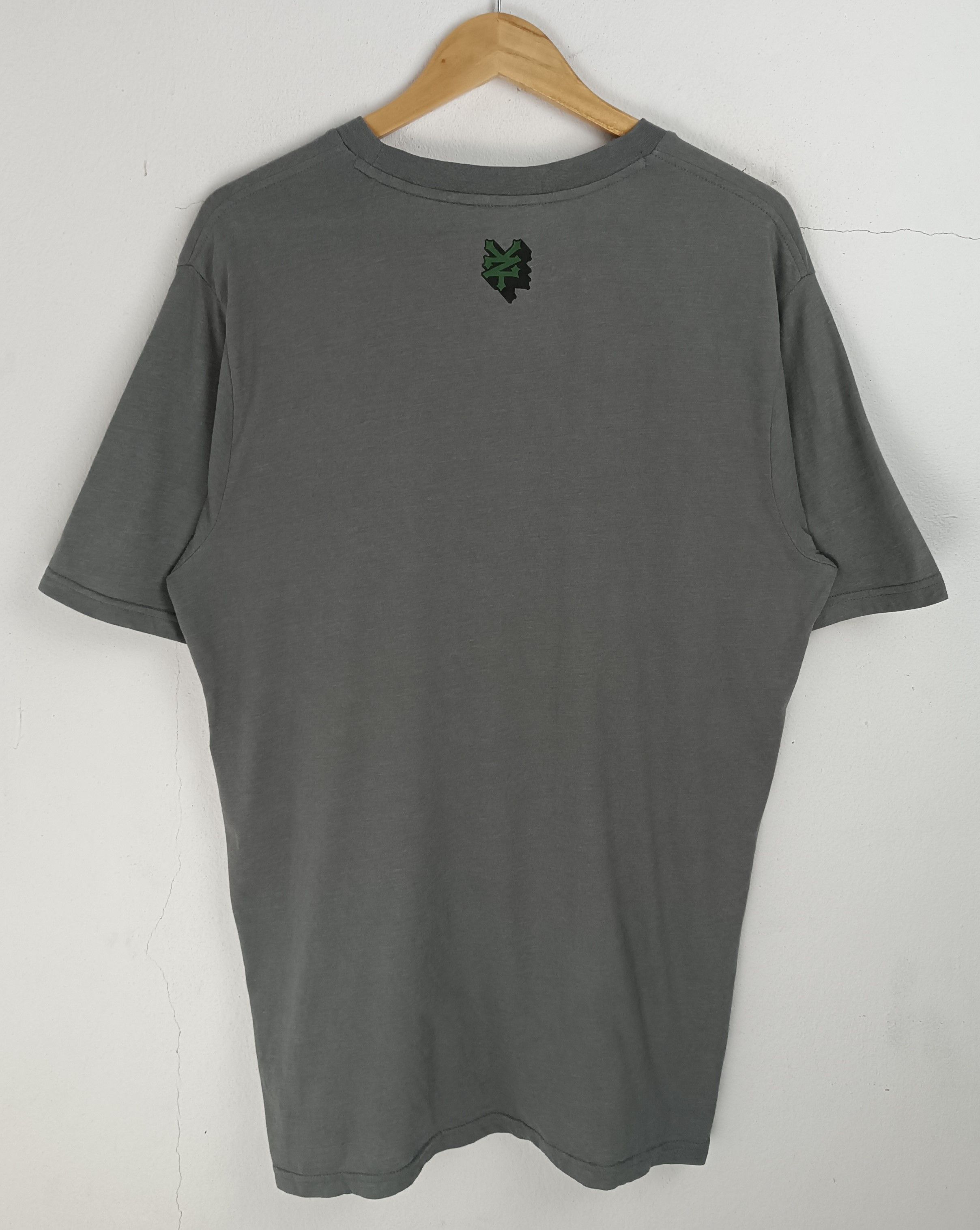 Vintage VINTAGE ZOO YORK SPELLOUT LOGO SKATE BMX PUNK GRUNGE TEE Size US L / EU 52-54 / 3 - 4 Thumbnail
