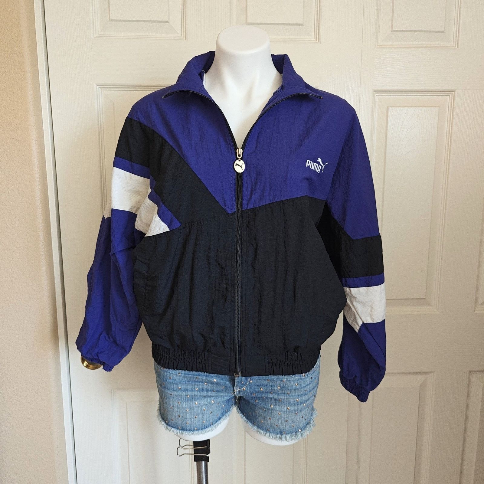 Vintage Vintage Puma 90s oversized track jacket/windbreaker sz XXS Size XXS / US 00 / IT 34 - 1 Thumbnail