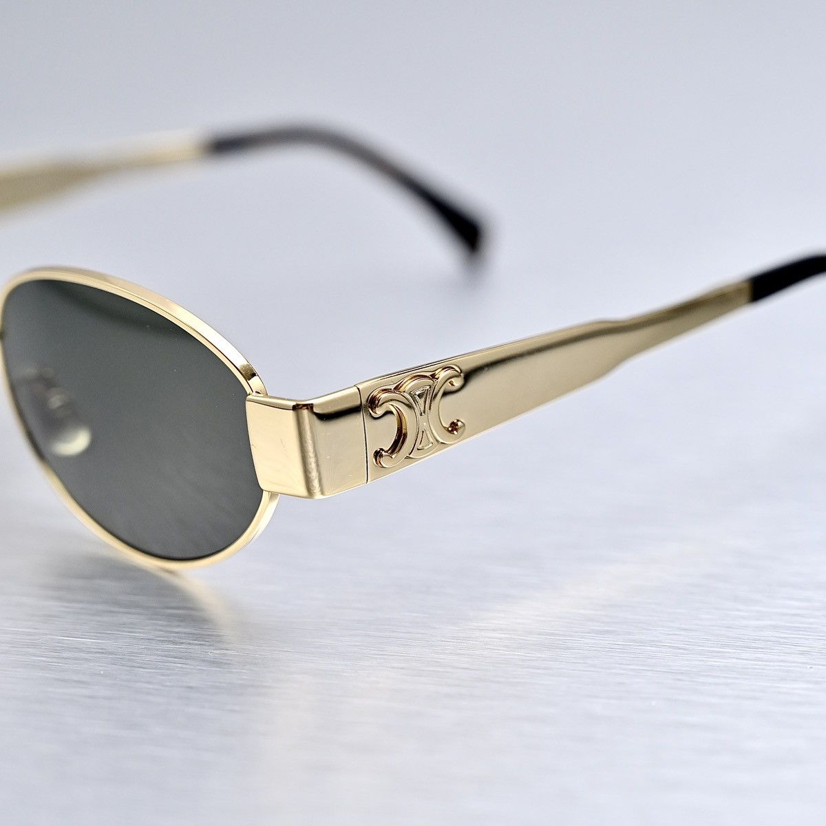 Yves Saint Laurent CELINE CL40235U SUNGLASSES Size ONE SIZE - 3 Thumbnail