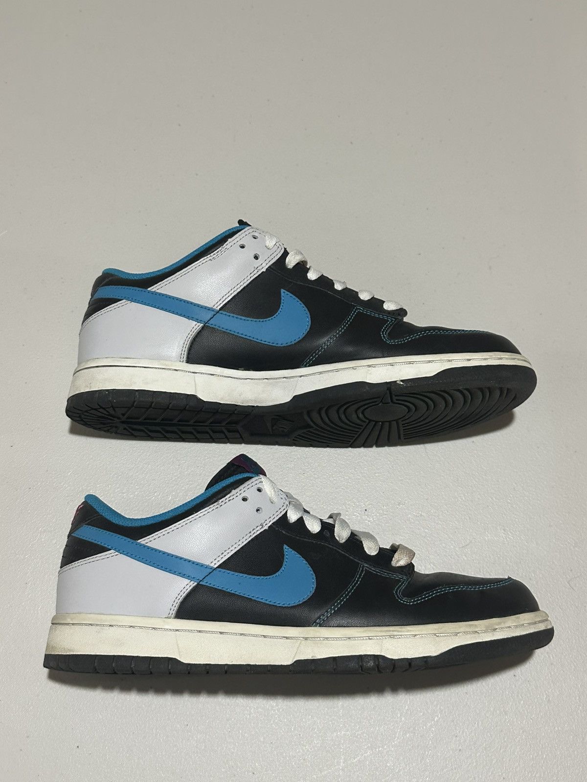 Nike 2008 Nike Dunk Low Black Neo Turquoise Size US 9.5 / EU 42-43 - 2 Thumbnail