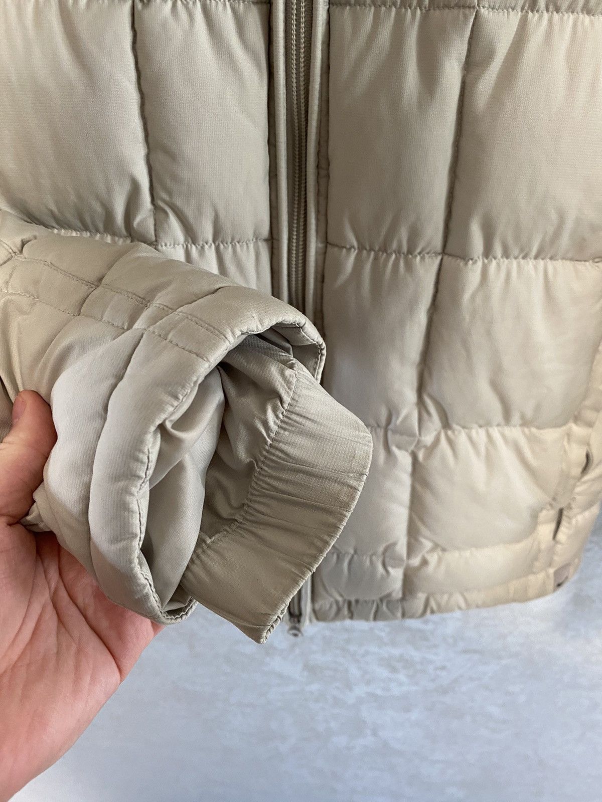 Nike × Vintage Vintage Nike Beige Puffer Jacket Size M 0OS Size M / US 6-8 / IT 42-44 - 4 Thumbnail