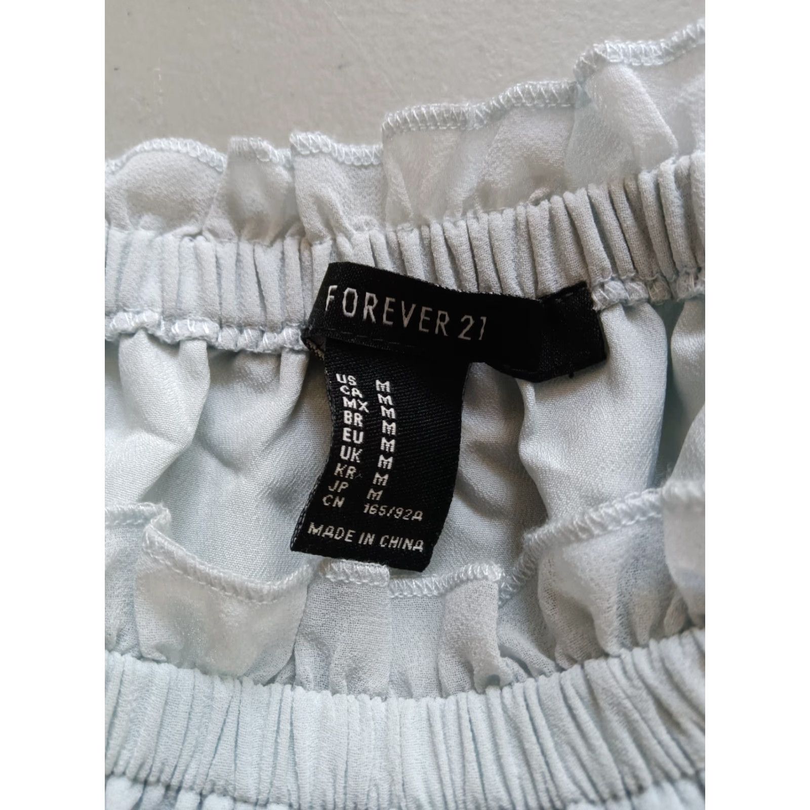 Forever 21 Forever 21 Ruffle Crop Top Women's Gray M Cropped Shirt Off Shoulder Vintage Casual Cotton Blend Black? Size M / US 6-8 / IT 42-44 - 6 Thumbnail