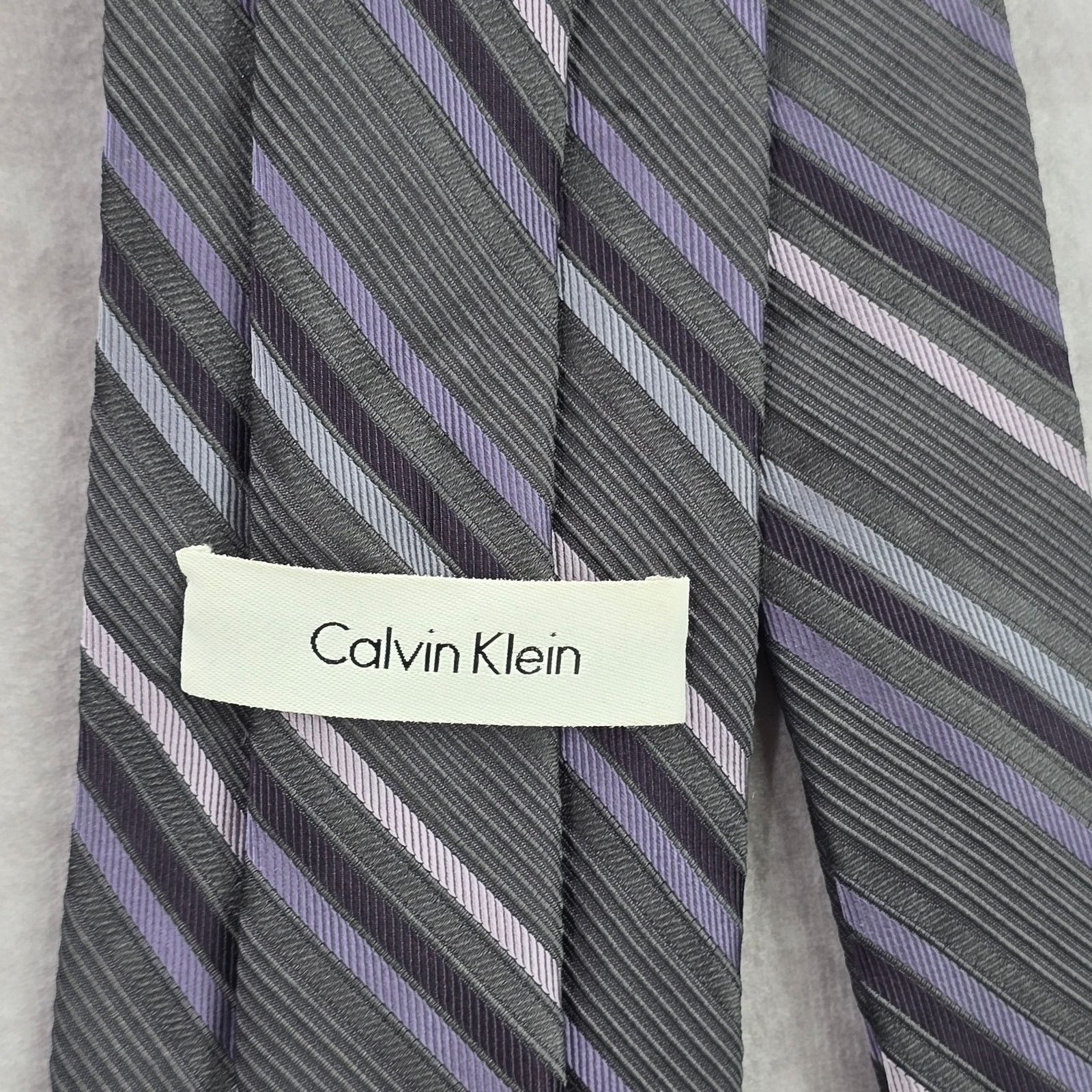 Calvin Klein Calvin Klein Gray Purple Stripe Repp Silk Neck Tie Men's Size 30 - 4 Thumbnail