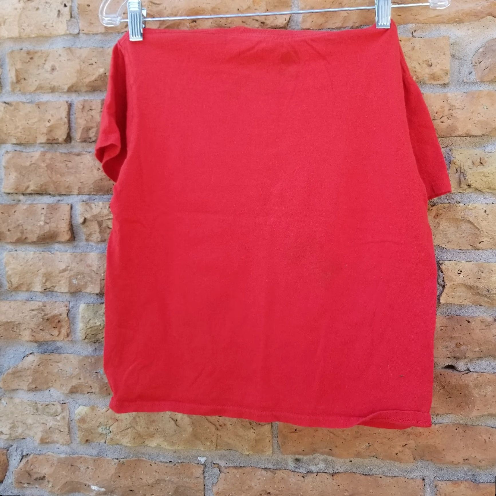 Vintage **Red Crewneck T-Shirt 2 Monkeys Adult Small Bandana Chest** User: **Red Bandana Crewneck T-Shirt 2 Monkeys Adult Small** Size US S / EU 44-46 / 1 - 4 Thumbnail
