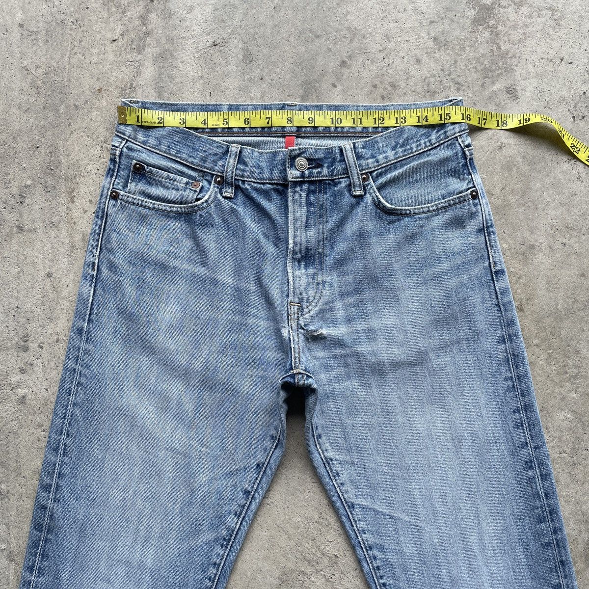 Japanese Brand Vintage Japanese Faded Wash Jeans Denim Pants W32x31 Size US 32 / EU 48 - 5 Thumbnail
