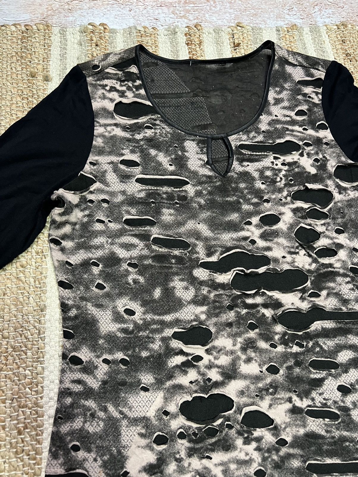 Vintage Vintage Japanese distressed long sleeve like diesel Size US S / EU 44-46 / 1 - 3 Thumbnail