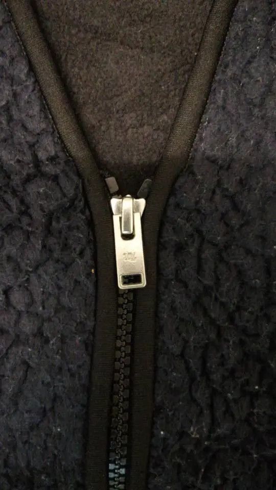 Jun Takahashi Undercover Jun takhashi X Uniqlo Fleece Jacket Size US L / EU 52-54 / 3 - 4 Thumbnail