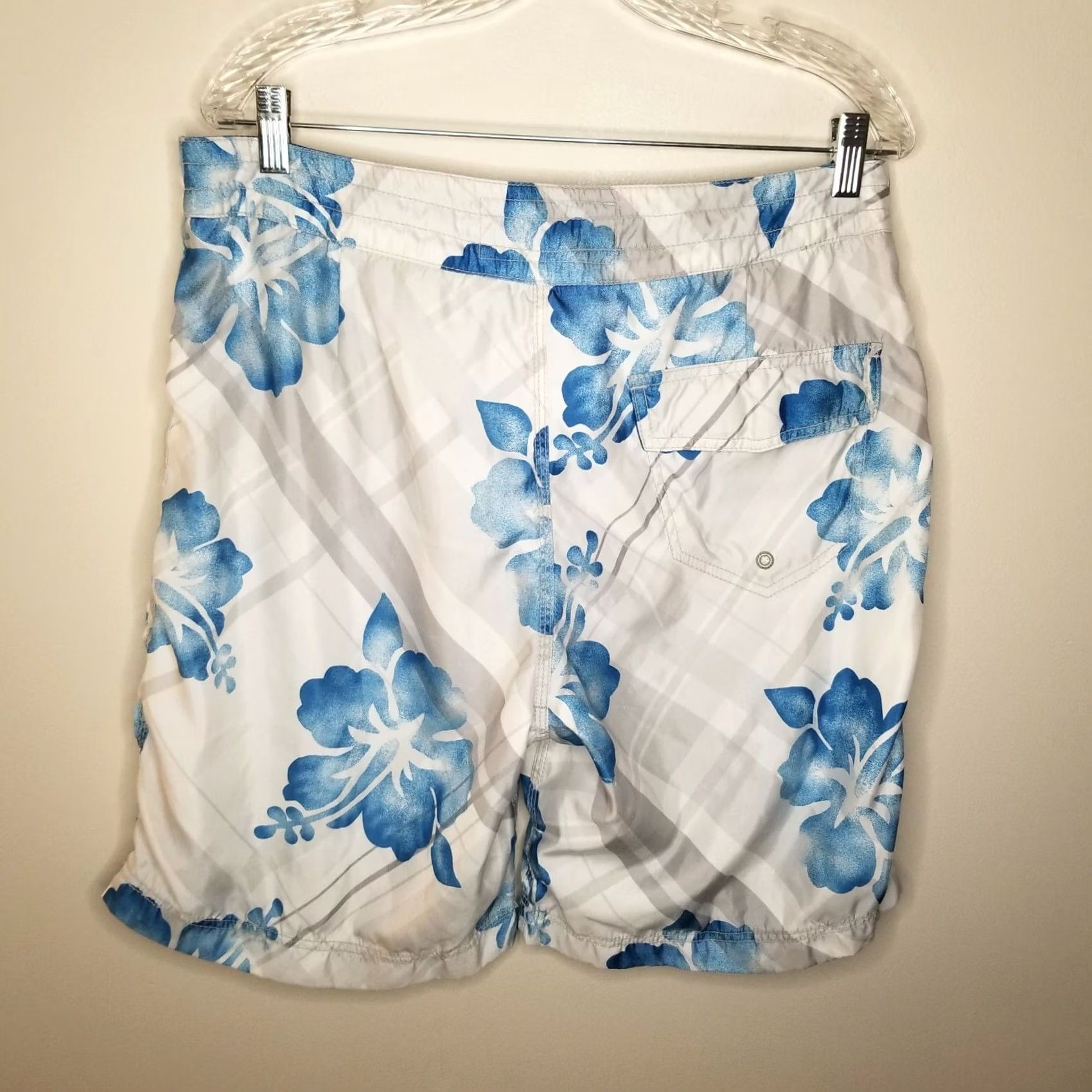 American Eagle Outfitters American Eagle Board Shorts Swim Trunk White w/ Blue Tropical Flowers Size 34 Men Size US 34 / EU 50 - 4 Thumbnail