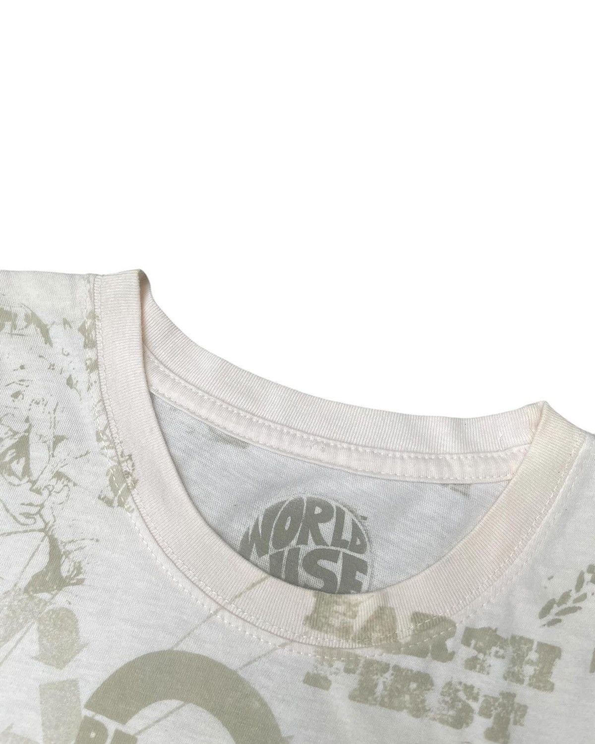 Other AOP World Wise Save The Planet Tshirt Size US S / EU 44-46 / 1 - 4 Thumbnail
