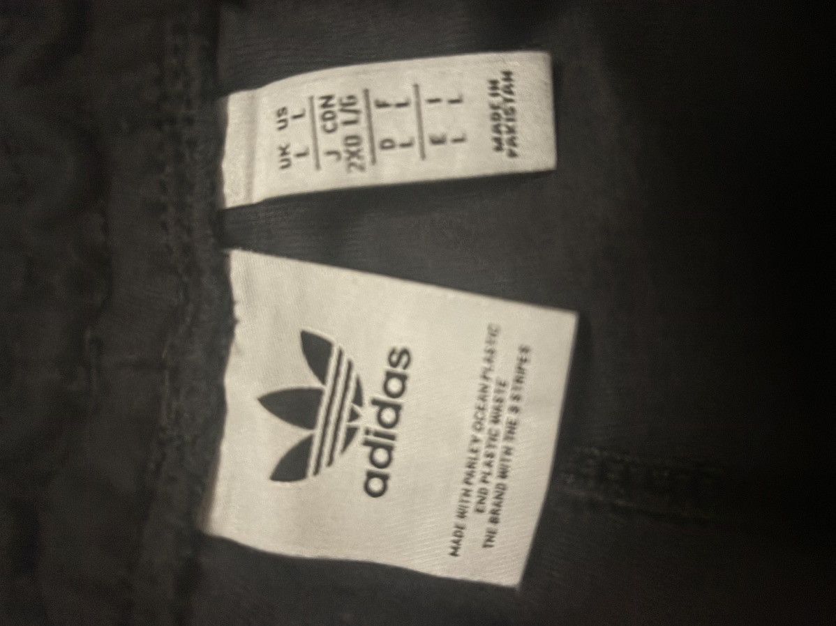 Adidas Black Adidas Joggers with Stripes Size US 33 - 3 Thumbnail