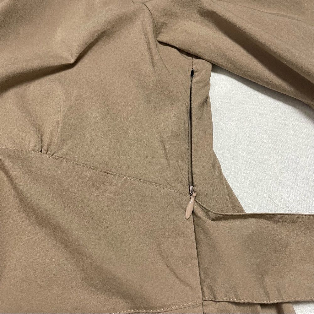 United Colors Of Benetton Benetton Beige Cotton V-Neck Stretch Blouse With Back Tie S Size L / US 10 / IT 46 - 8 Thumbnail