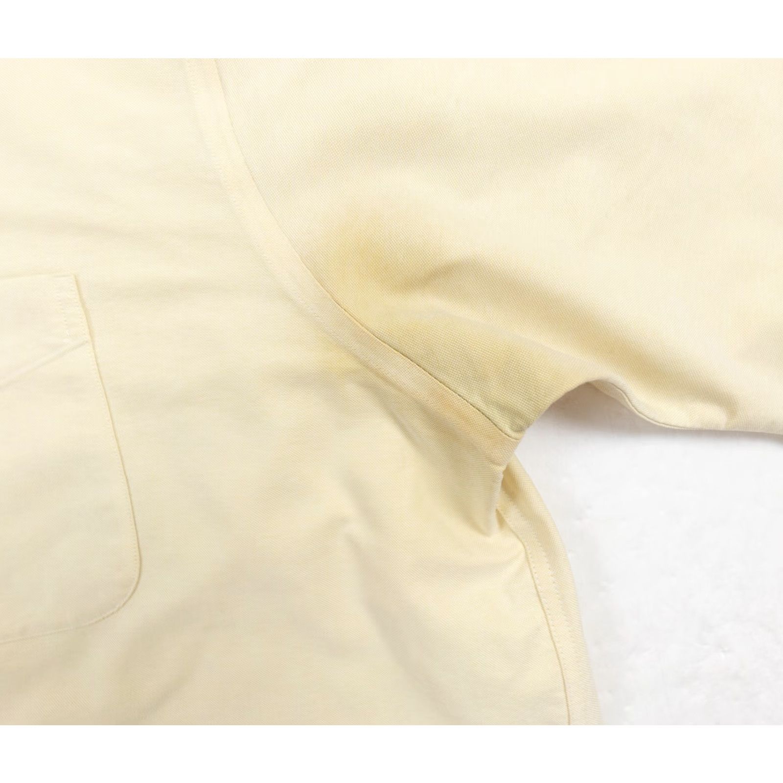 Vintage L.L. Bean Men’s Button-Up Shirt 17 Tall Yellow Short Sleeve Wrinkle Resistant Casual Business 1900s Preppy Mens Size US XL / EU 56 / 4 - 6 Thumbnail