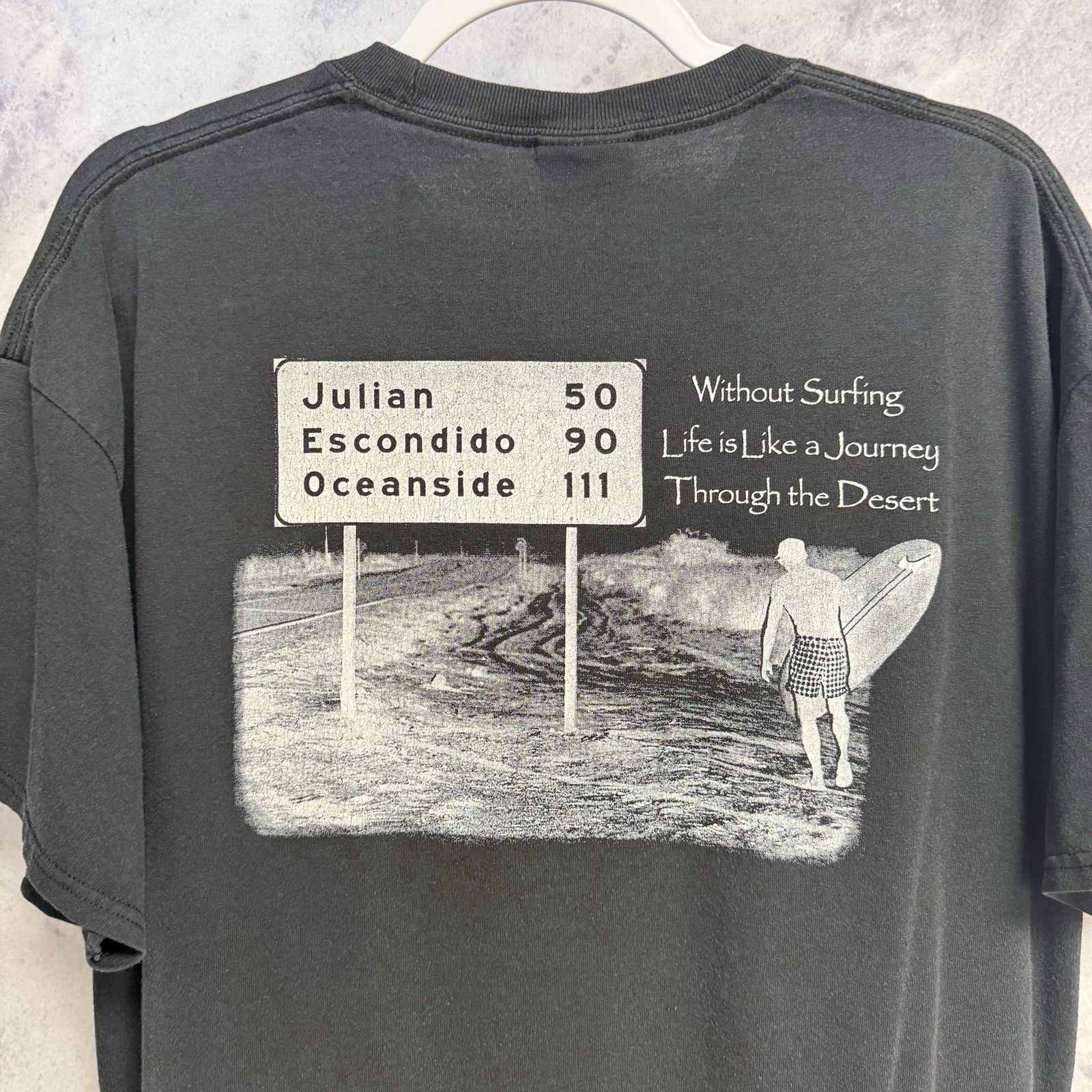 Vintage Vintage Y2K Surfing T Shirt Mens XL Black Short Sleeve Size US XL / EU 56 / 4 - 1 Thumbnail