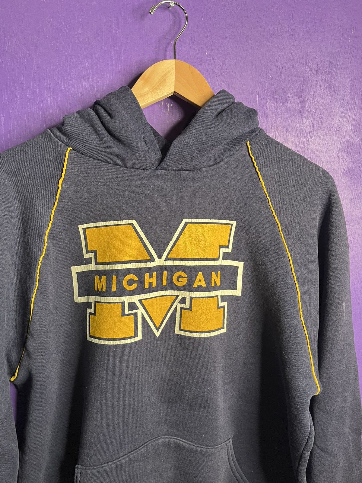 Russell Athletic × Vintage Vintage 80s Russell Michigan university big M hoodie Size US M / EU 48-50 / 2 - 3 Thumbnail
