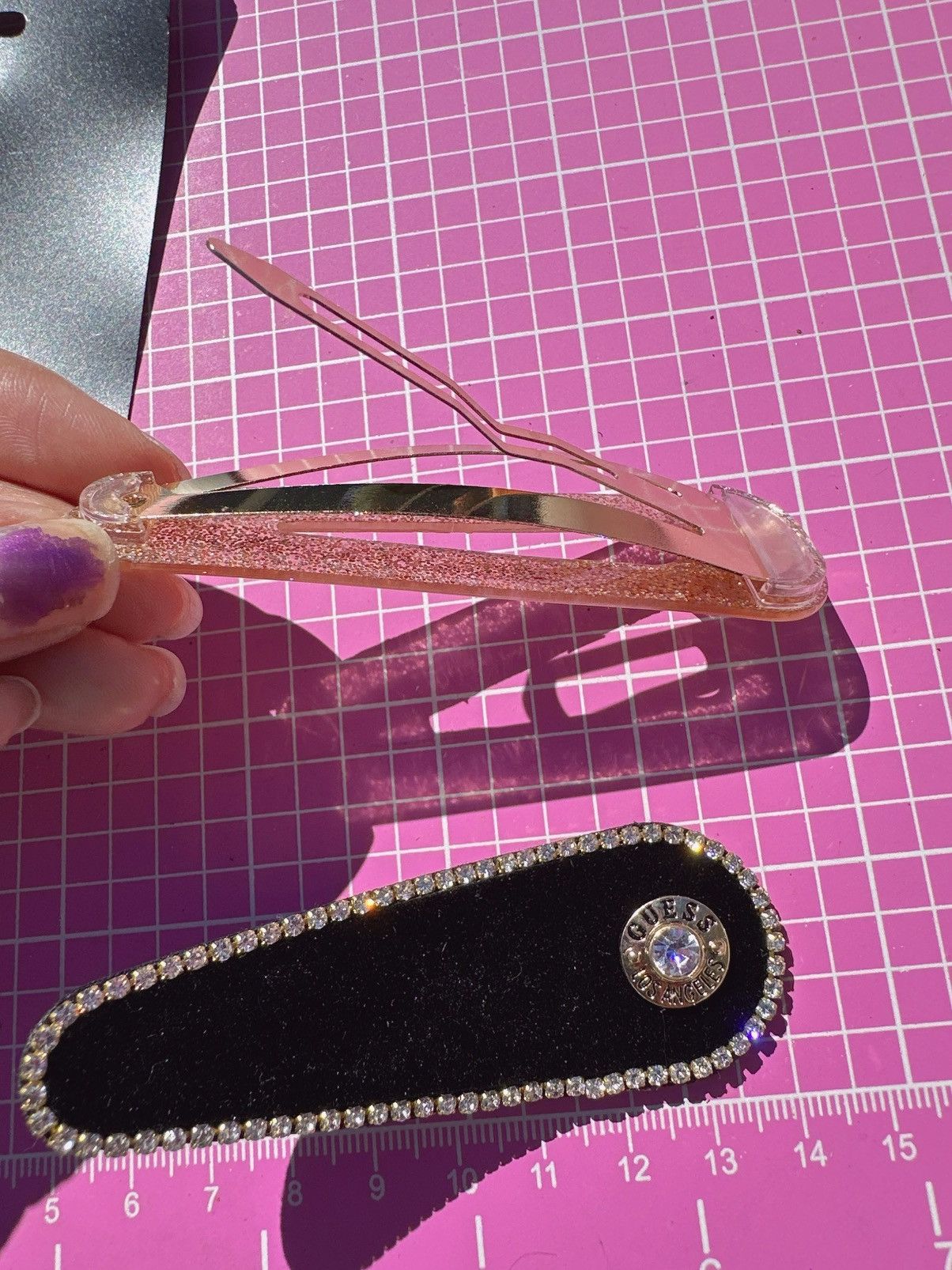 Guess Guess hair clips gold tone black velvet crystal logo paved Size ONE SIZE - 2 Thumbnail